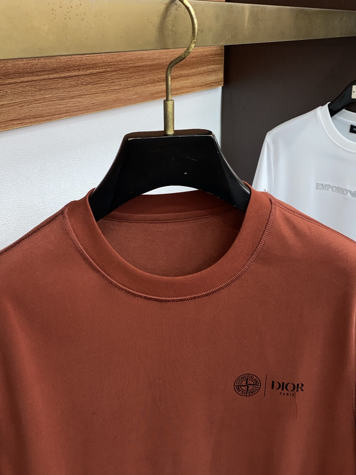 迪奥 2026新款AW新品，时尚休闲打短袖 专柜同步有售，定制长绒棉面料，工艺极度复杂，视觉相当雅致时髦