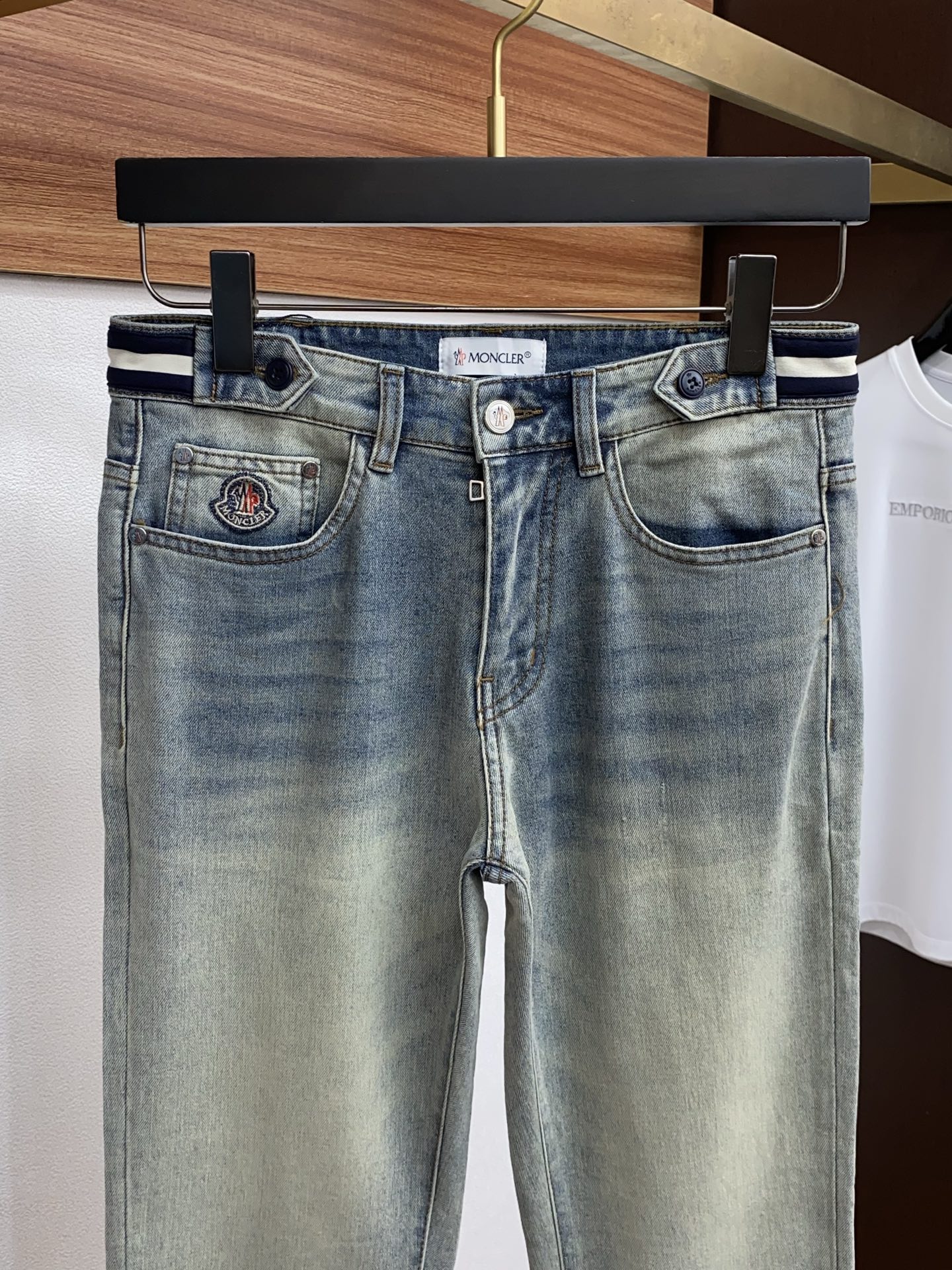 蒙口 2026ss春夏新款修身小直筒牛仔裤 完美洗水工艺 定制顶级五金logo 独家定制微弹面料 码数2