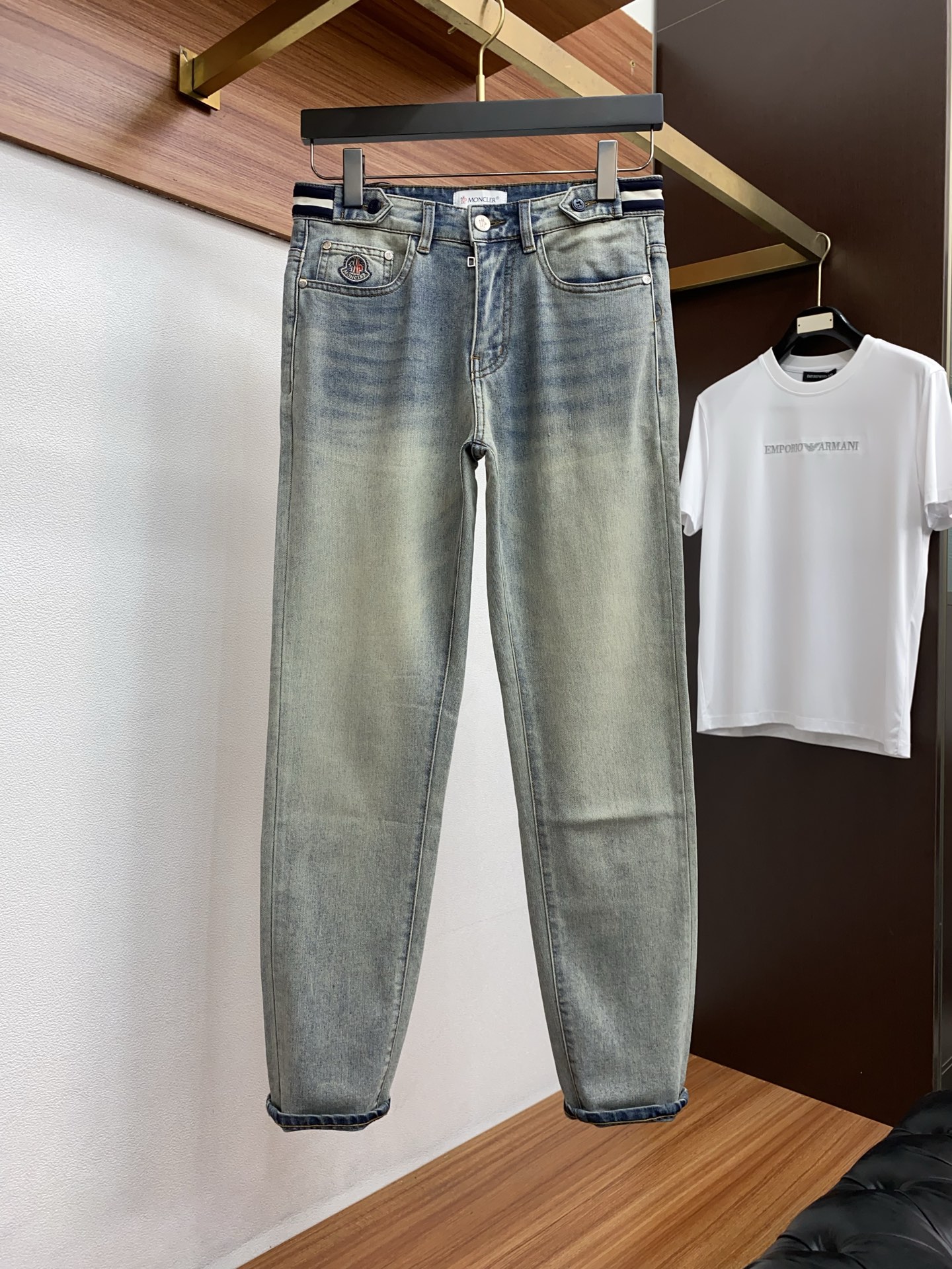 蒙口 2026ss春夏新款修身小直筒牛仔裤 完美洗水工艺 定制顶级五金logo 独家定制微弹面料 码数2