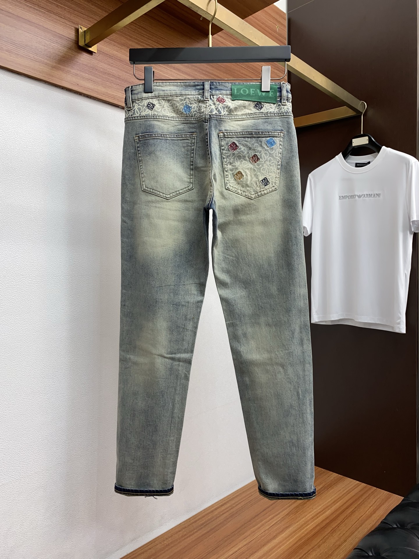 罗意威 2026ss春夏新款修身小直筒牛仔裤 完美洗水工艺 定制顶级五金logo 独家定制微弹面料 码数