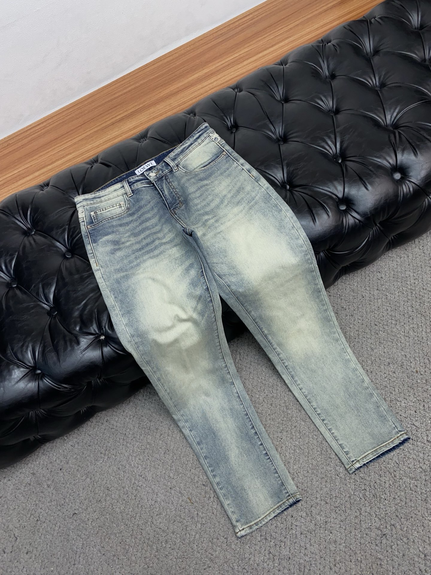 罗意威 2026ss春夏新款修身小直筒牛仔裤 完美洗水工艺 定制顶级五金logo 独家定制微弹面料 码数