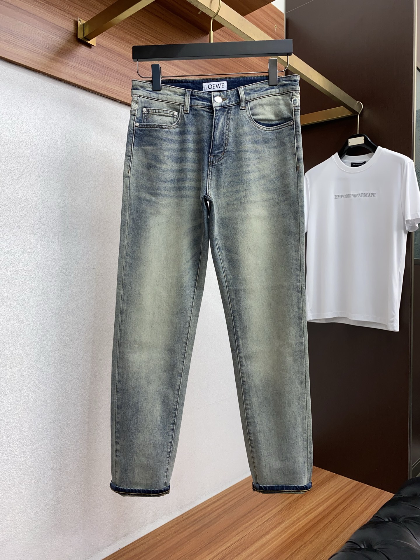 罗意威 2026ss春夏新款修身小直筒牛仔裤 完美洗水工艺 定制顶级五金logo 独家定制微弹面料 码数