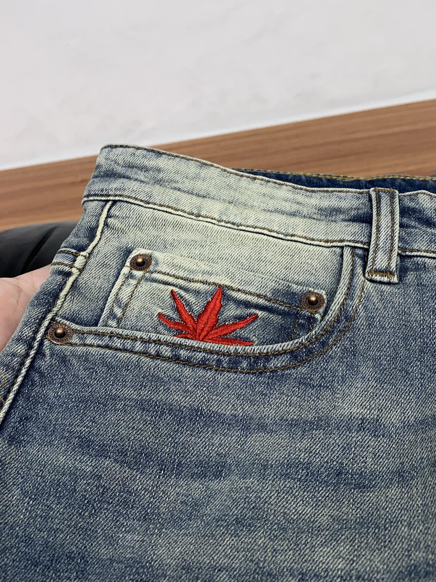 D2 2026ss春夏新款修身小直筒牛仔裤 完美洗水工艺 定制顶级五金logo 独家定制微弹面料 码数2