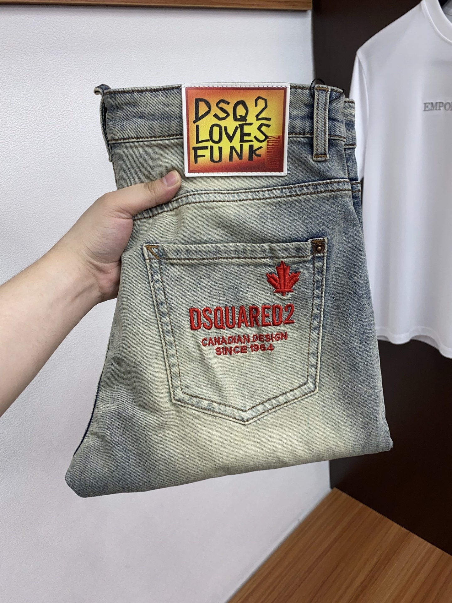 D2 2026ss春夏新款修身小直筒牛仔裤 完美洗水工艺 定制顶级五金logo 独家定制微弹面料 码数2