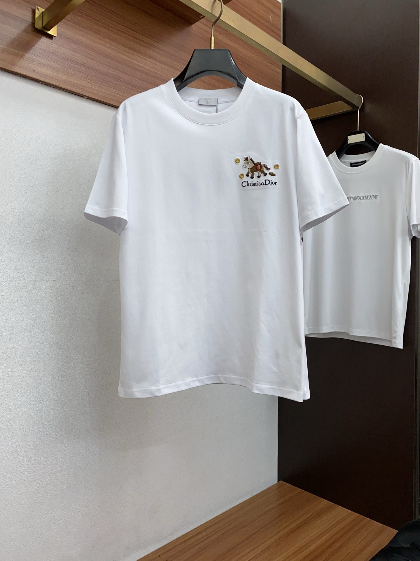 迪奥 26SS春夏新款 纯棉质圆领短袖 男士基础款纯白专柜短袖T恤衫！贸易公司渠道稀出，同步官网发售！基