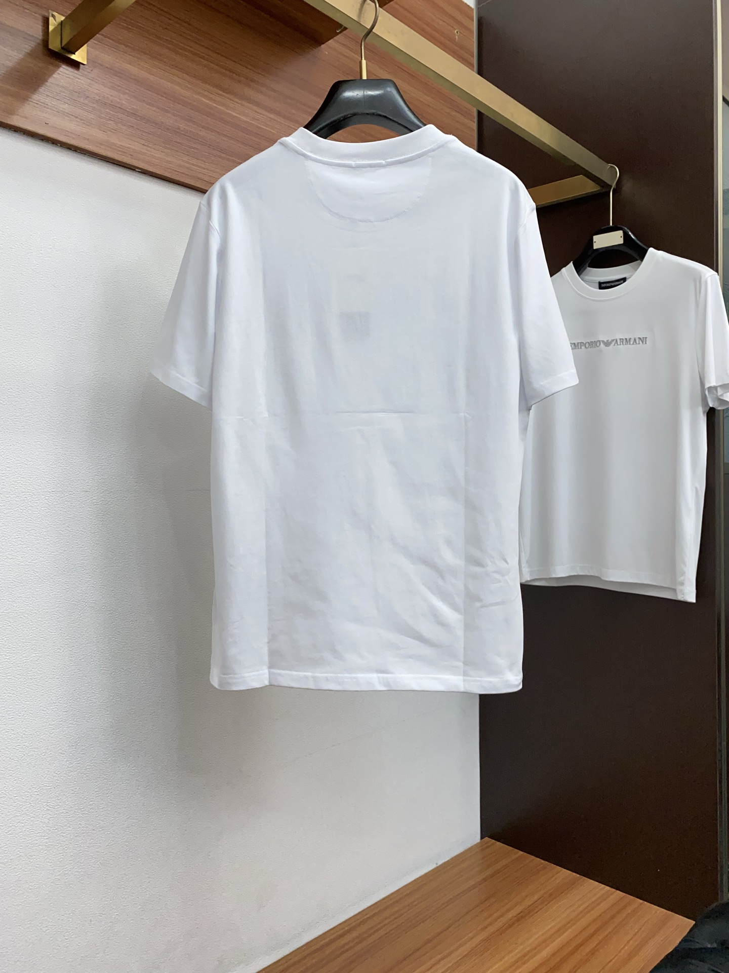 迪奥 26SS春夏新款 纯棉质圆领短袖 男士基础款纯白专柜短袖T恤衫！贸易公司渠道稀出，同步官网发售！基