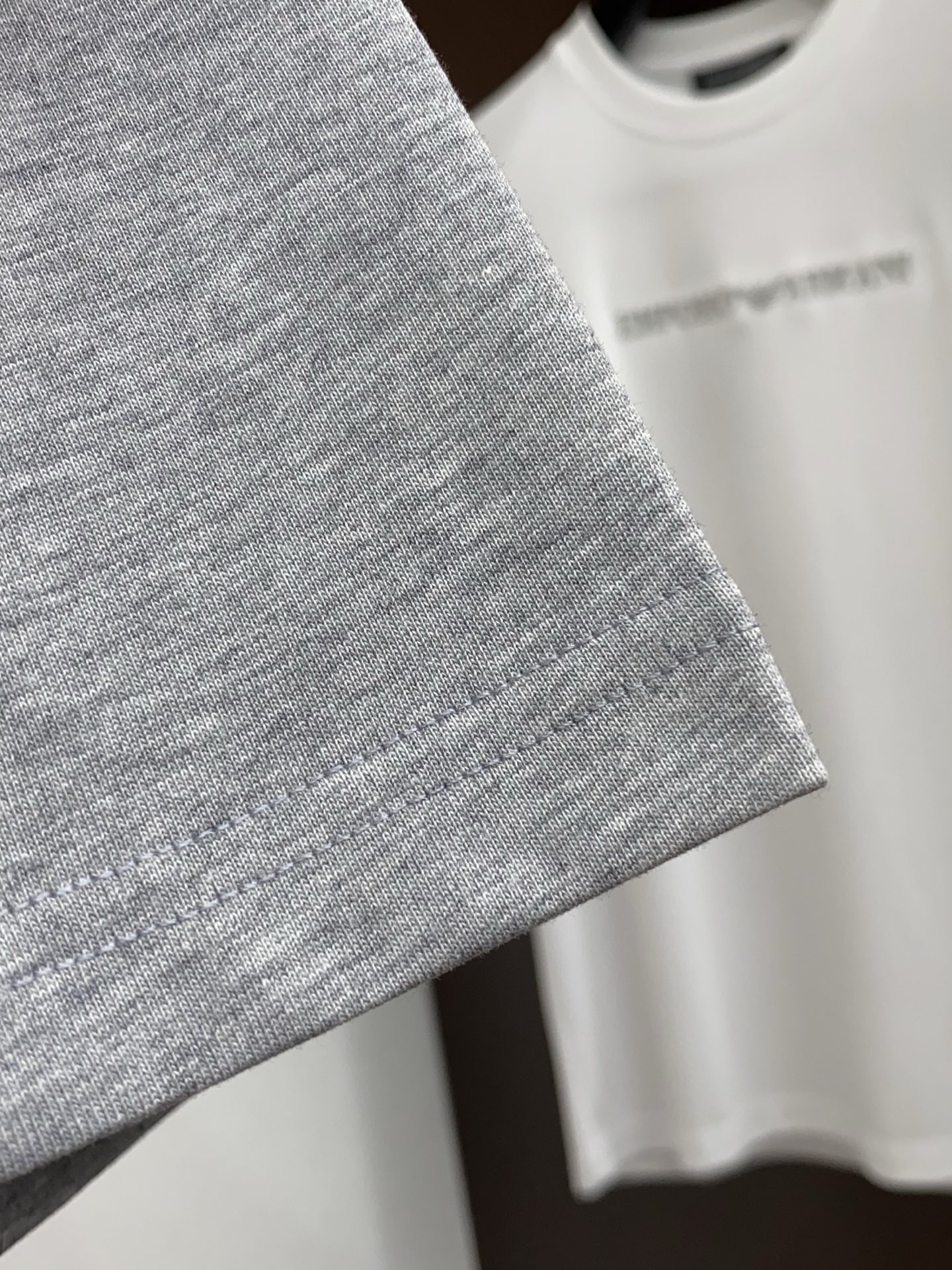 迪奥 26SS春夏新款 纯棉质圆领短袖 男士基础款纯白专柜短袖T恤衫！贸易公司渠道稀出，同步官网发售！基