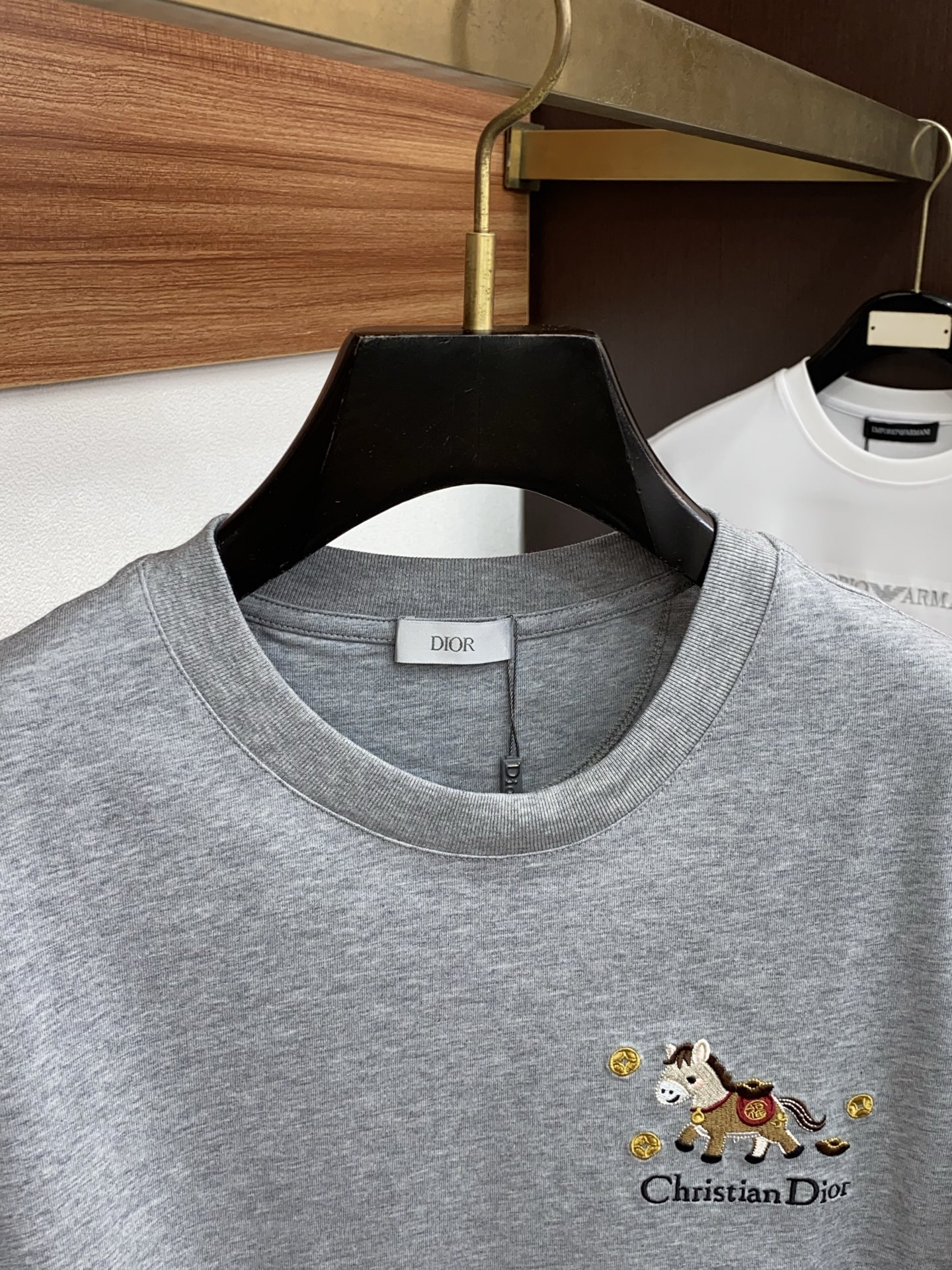 迪奥 26SS春夏新款 纯棉质圆领短袖 男士基础款纯白专柜短袖T恤衫！贸易公司渠道稀出，同步官网发售！基