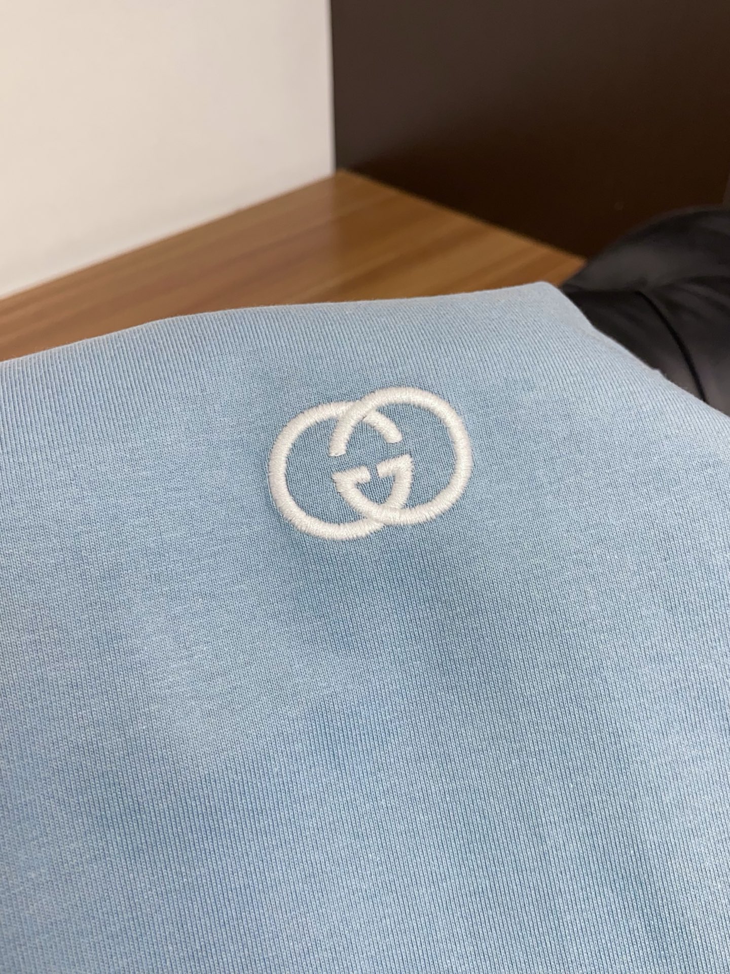 古奇 26SS春夏新款 纯棉质圆领短袖 男士基础款专柜短袖T恤衫！贸易公司渠道稀出，同步官网发售！基础T