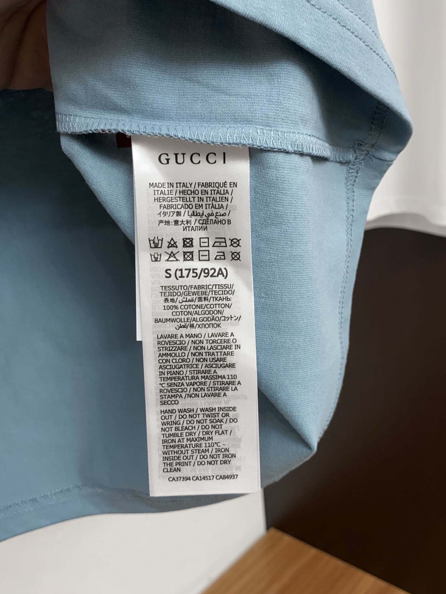 古奇 26SS春夏新款 纯棉质圆领短袖 男士基础款专柜短袖T恤衫！贸易公司渠道稀出，同步官网发售！基础T