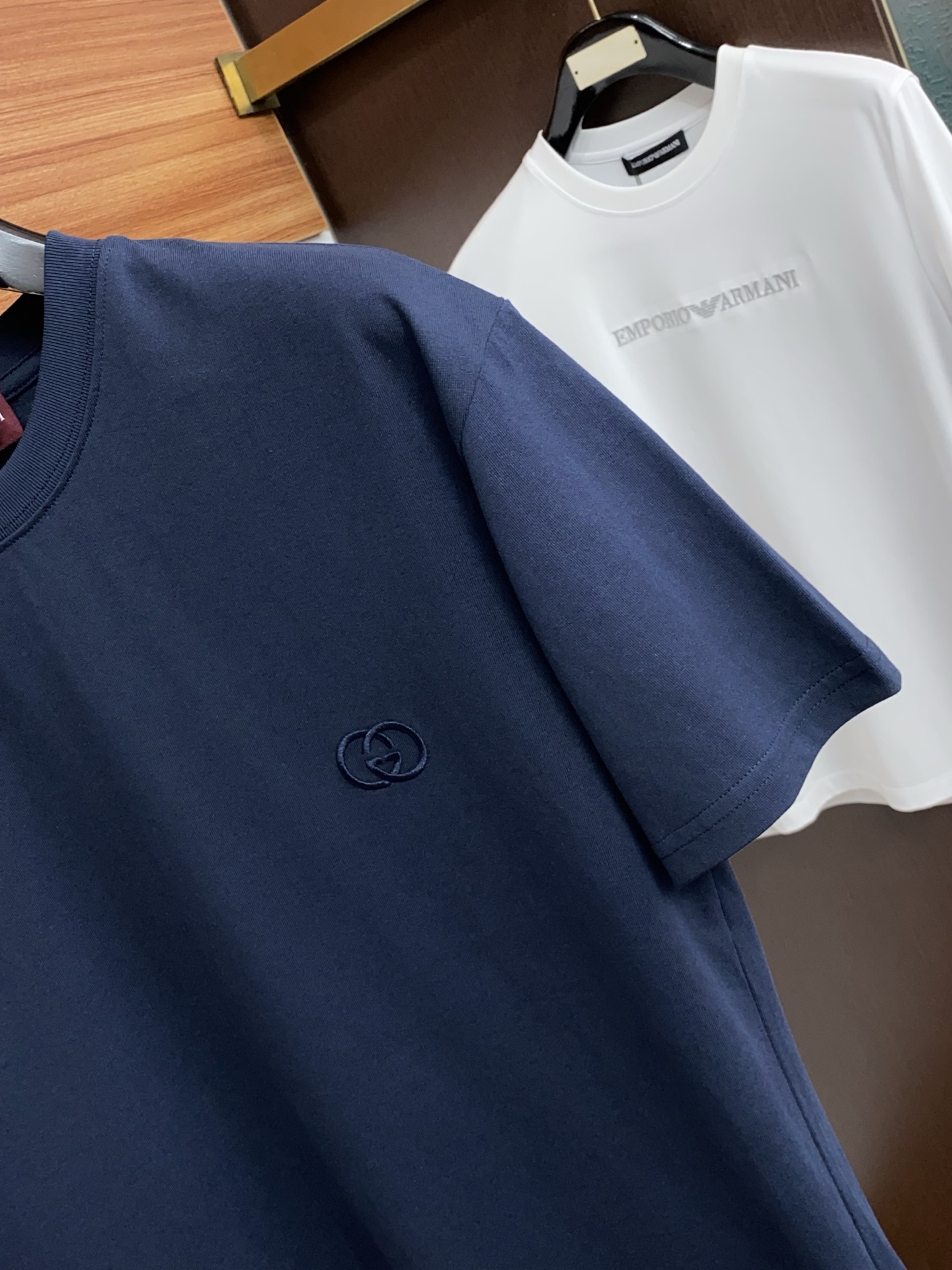 古奇 26SS春夏新款 纯棉质圆领短袖 男士基础款专柜短袖T恤衫！贸易公司渠道稀出，同步官网发售！基础T