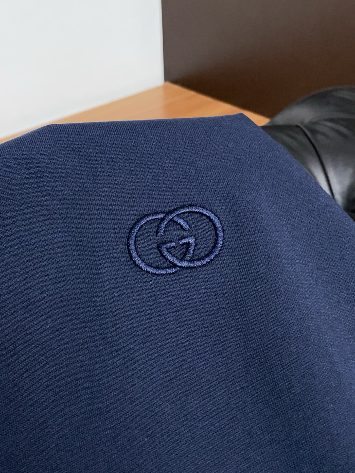 古奇 26SS春夏新款 纯棉质圆领短袖 男士基础款专柜短袖T恤衫！贸易公司渠道稀出，同步官网发售！基础T