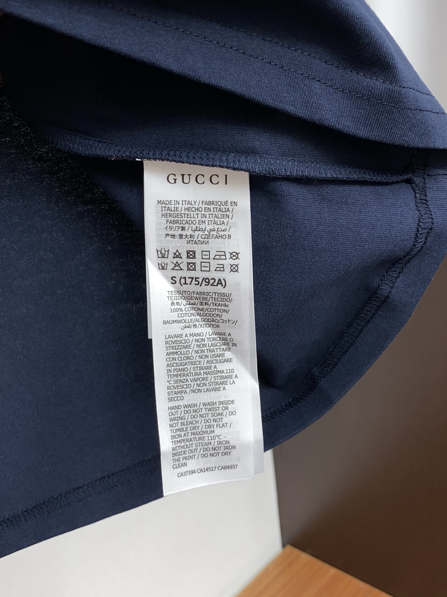 古奇 26SS春夏新款 纯棉质圆领短袖 男士基础款专柜短袖T恤衫！贸易公司渠道稀出，同步官网发售！基础T