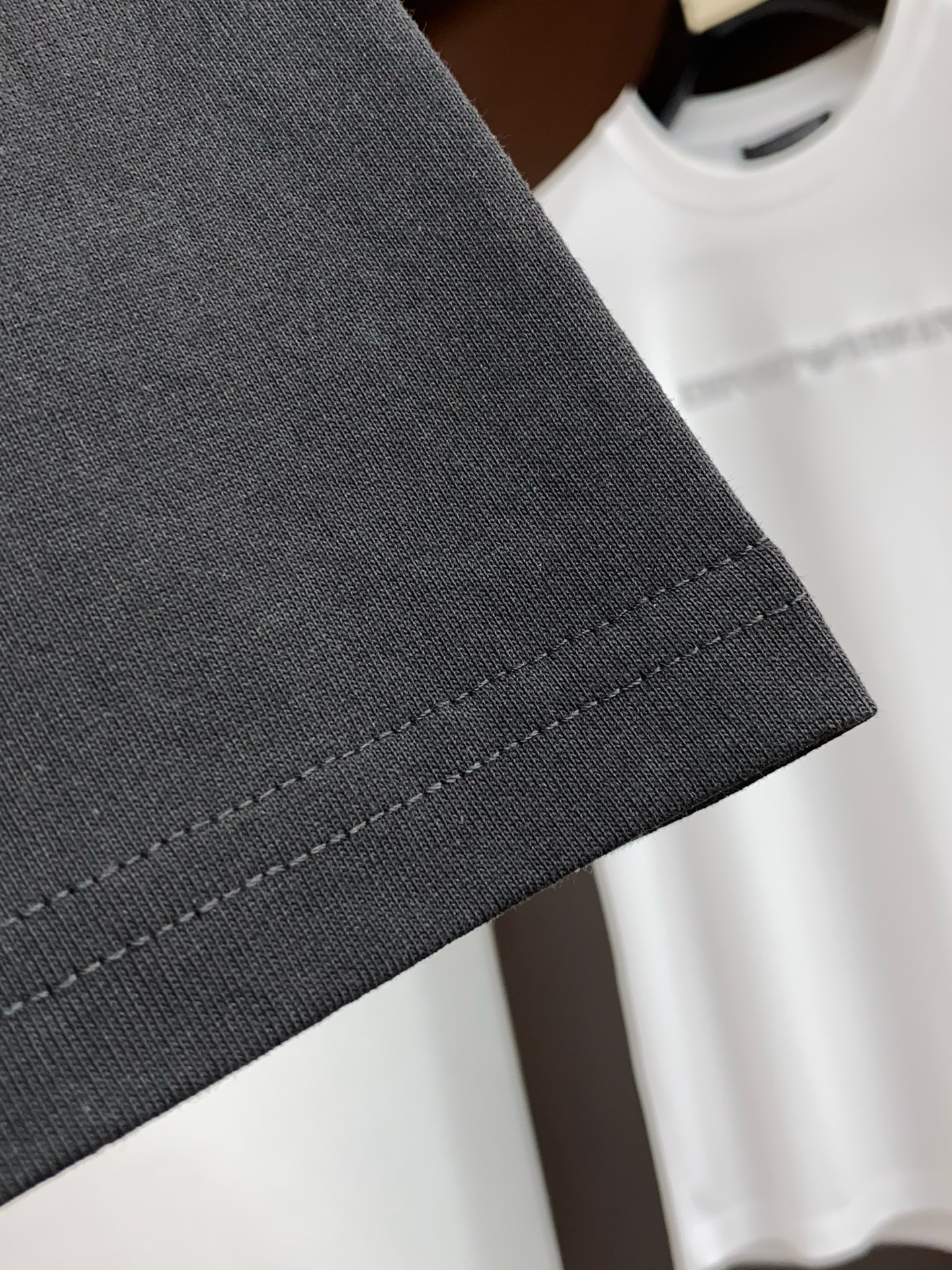 迪奥 26SS春夏新款 纯棉质圆领短袖 男士基础款专柜短袖T恤衫！贸易公司渠道稀出，同步官网发售！基础T