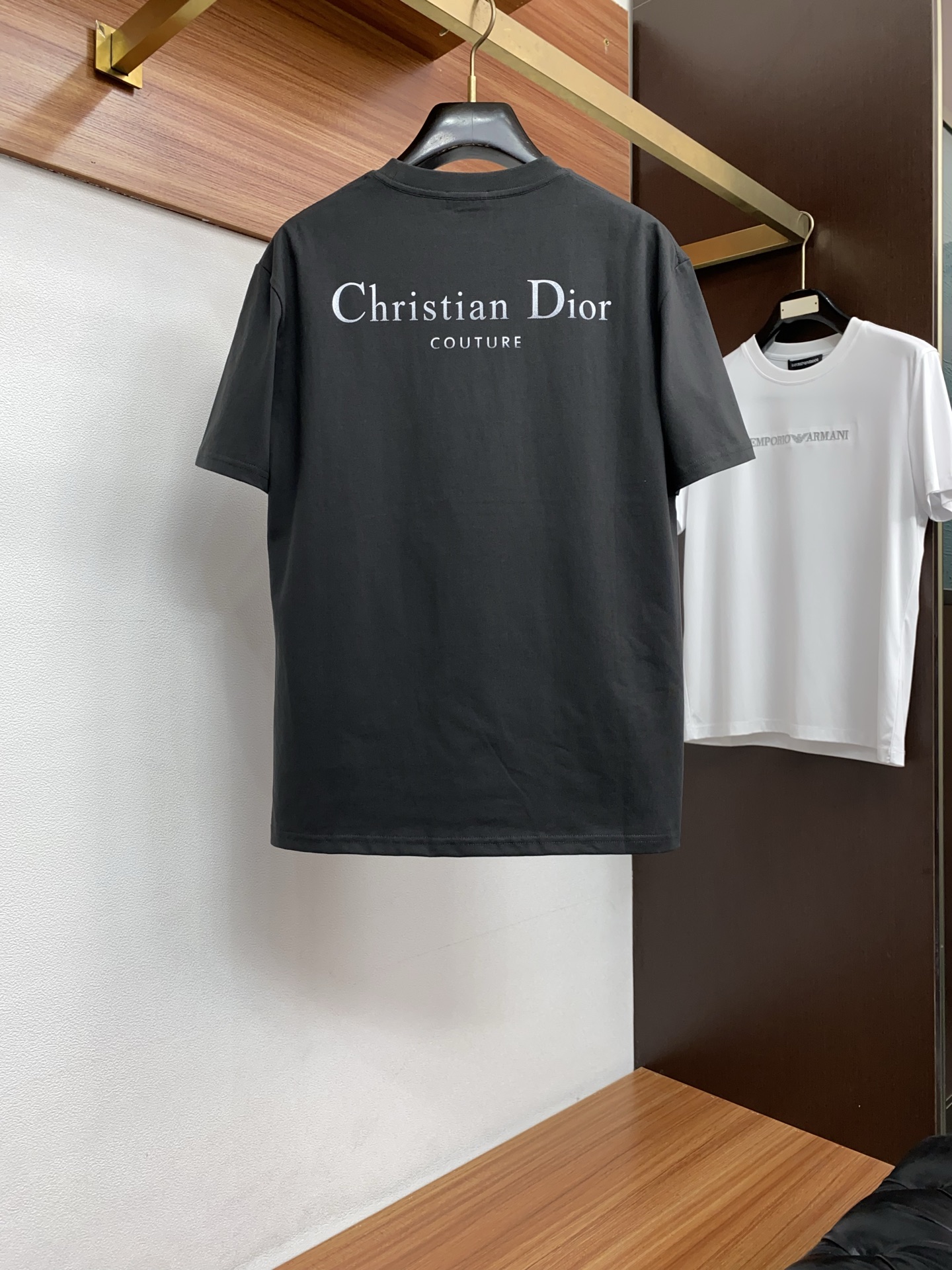 迪奥 26SS春夏新款 纯棉质圆领短袖 男士基础款专柜短袖T恤衫！贸易公司渠道稀出，同步官网发售！基础T