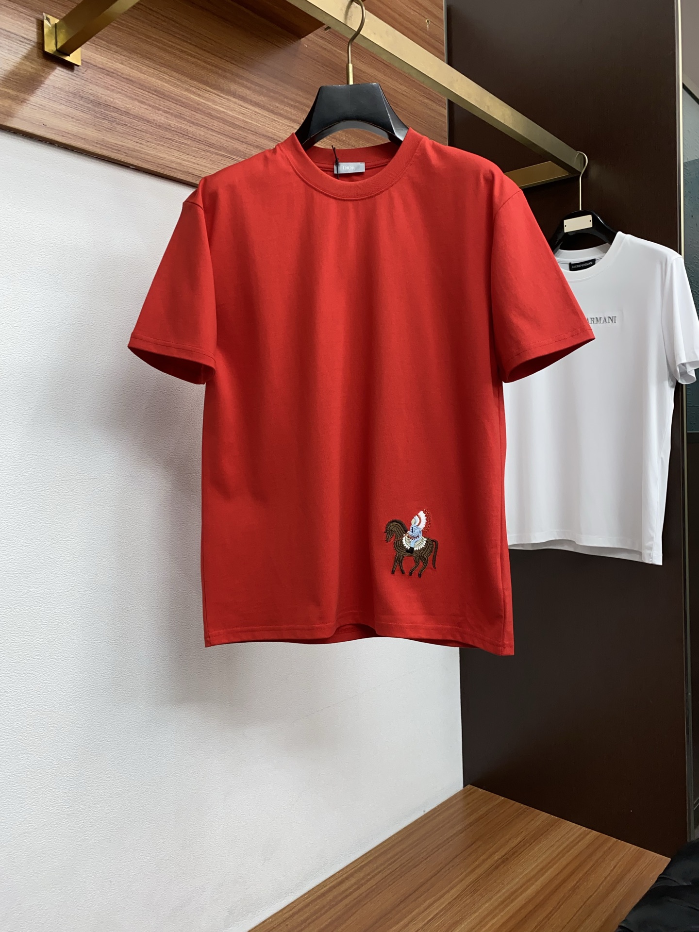 迪奥 26SS春夏新款 纯棉质圆领短袖 男士基础款专柜短袖T恤衫！贸易公司渠道稀出，同步官网发售！基础T