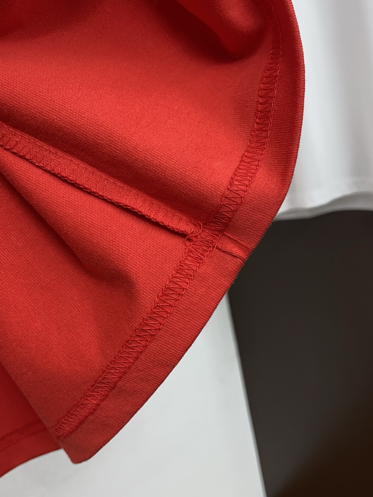 迪奥 26SS春夏新款 纯棉质圆领短袖 男士基础款专柜短袖T恤衫！贸易公司渠道稀出，同步官网发售！基础T