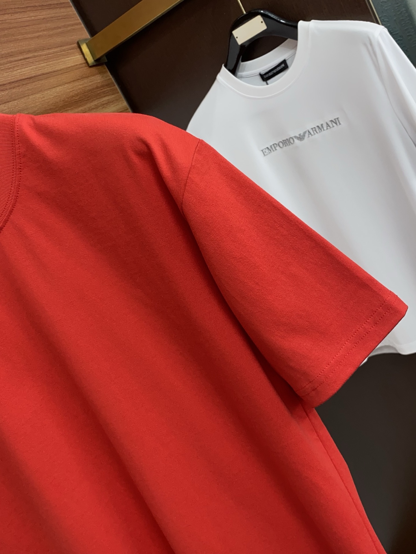 迪奥 26SS春夏新款 纯棉质圆领短袖 男士基础款专柜短袖T恤衫！贸易公司渠道稀出，同步官网发售！基础T