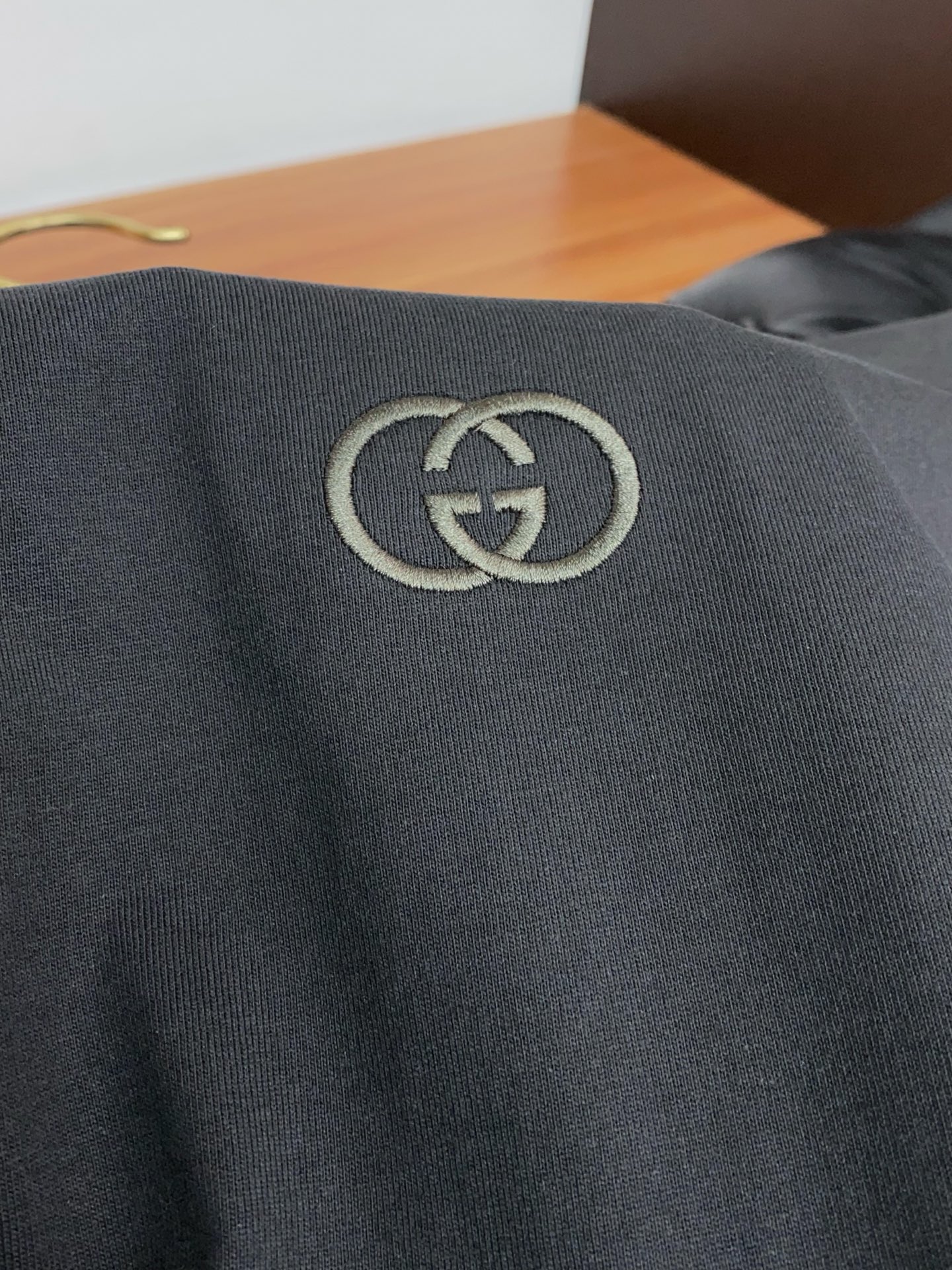 古奇 26SS春夏新款 纯棉质圆领短袖 男士基础款专柜短袖T恤衫！贸易公司渠道稀出，同步官网发售！基础T