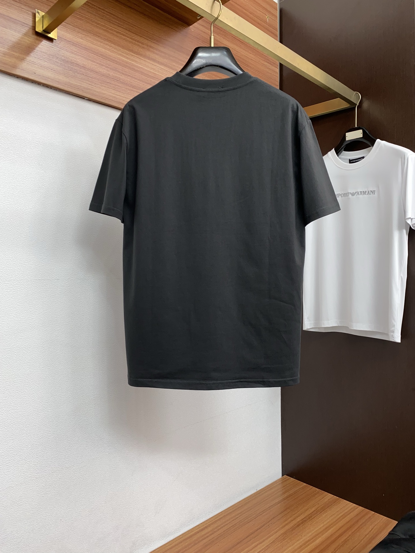 迪奥 26SS春夏新款 纯棉质圆领短袖 男士基础款专柜短袖T恤衫！贸易公司渠道稀出，同步官网发售！基础T