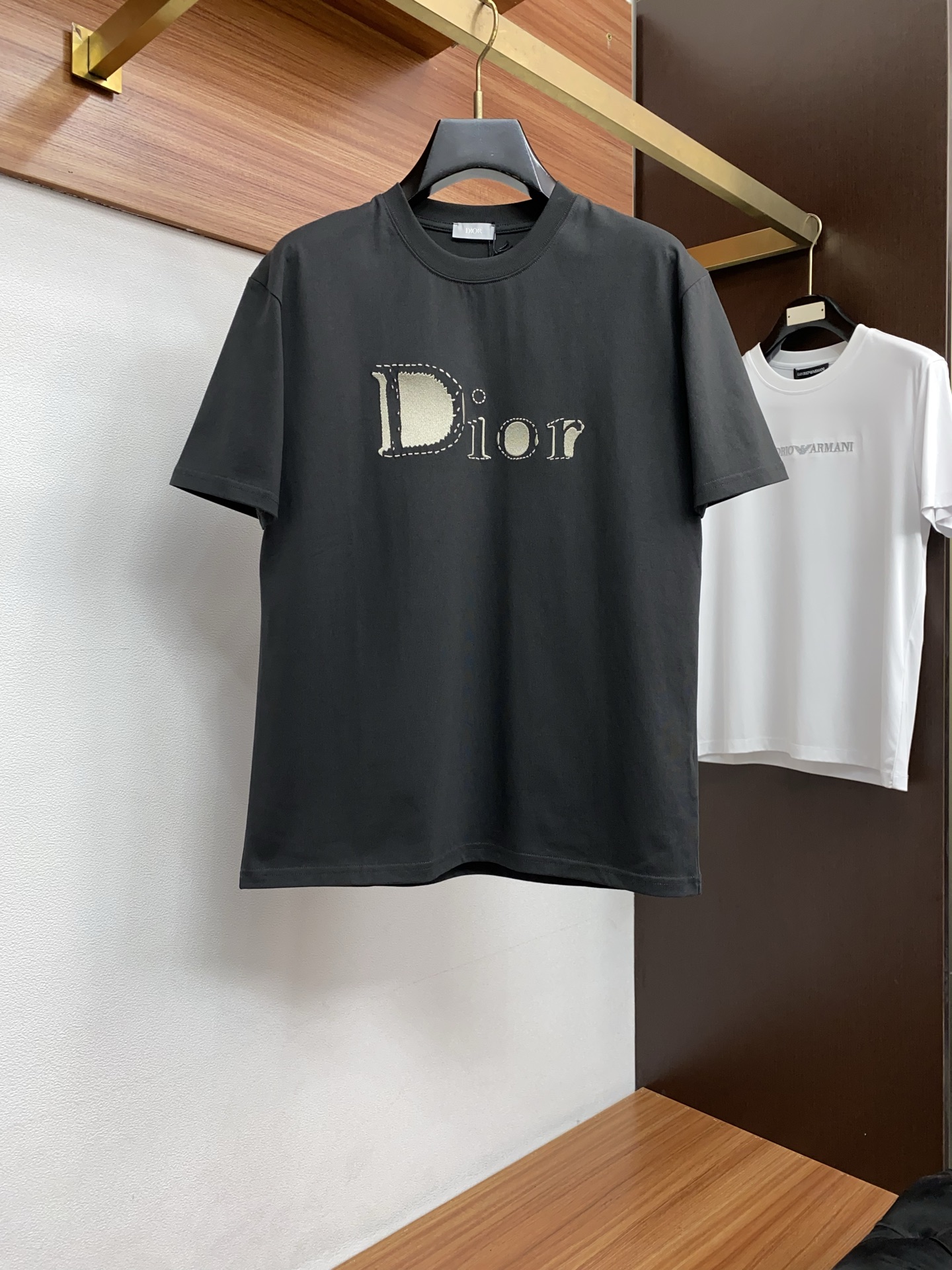 迪奥 26SS春夏新款 纯棉质圆领短袖 男士基础款专柜短袖T恤衫！贸易公司渠道稀出，同步官网发售！基础T
