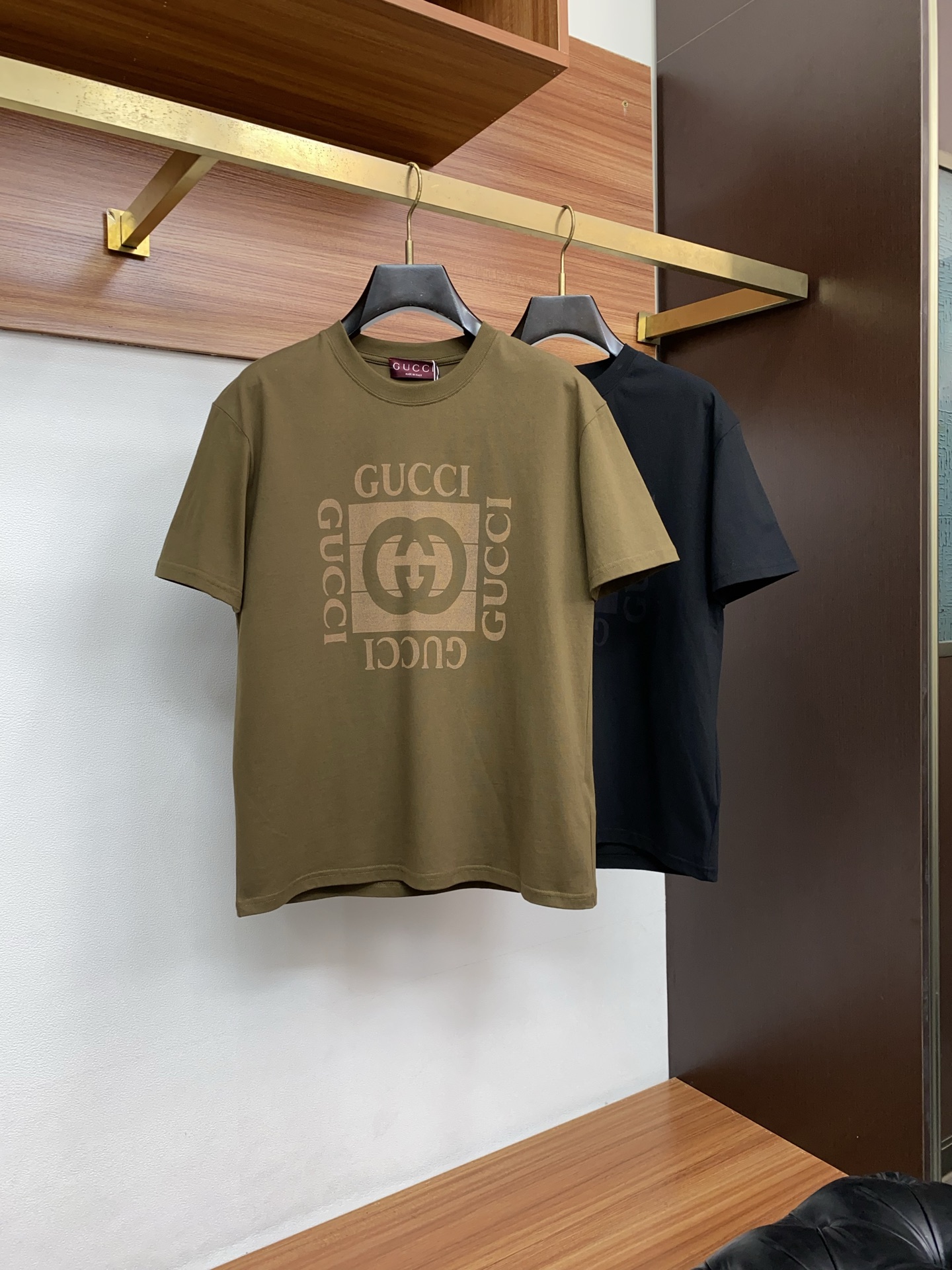 古奇 26SS春夏新款 纯棉质圆领短袖 男士基础款纯白专柜短袖T恤衫！贸易公司渠道稀出，同步官网发售！基