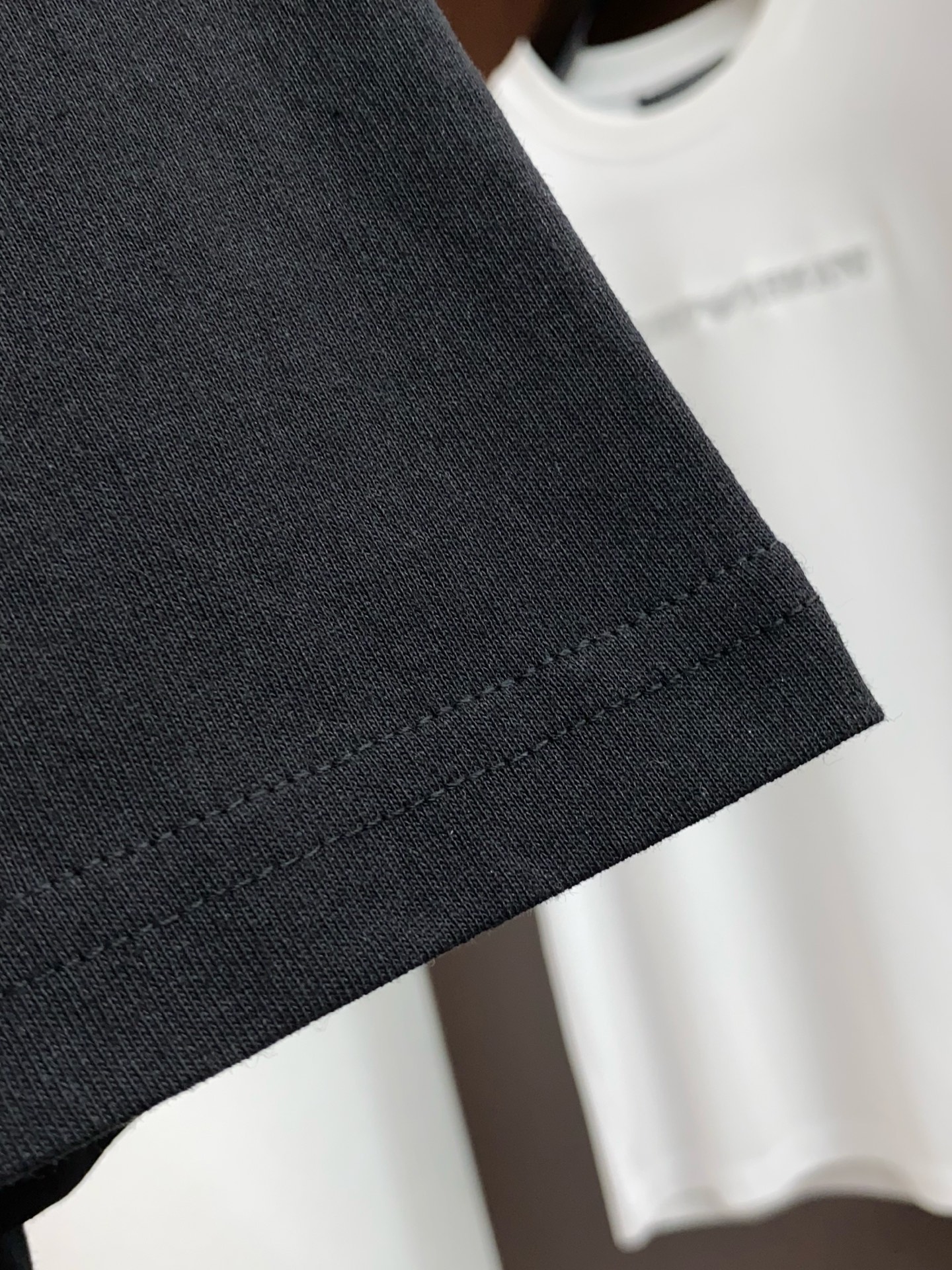 古奇 26SS春夏新款 纯棉质圆领短袖 男士基础款纯白专柜短袖T恤衫！贸易公司渠道稀出，同步官网发售！基