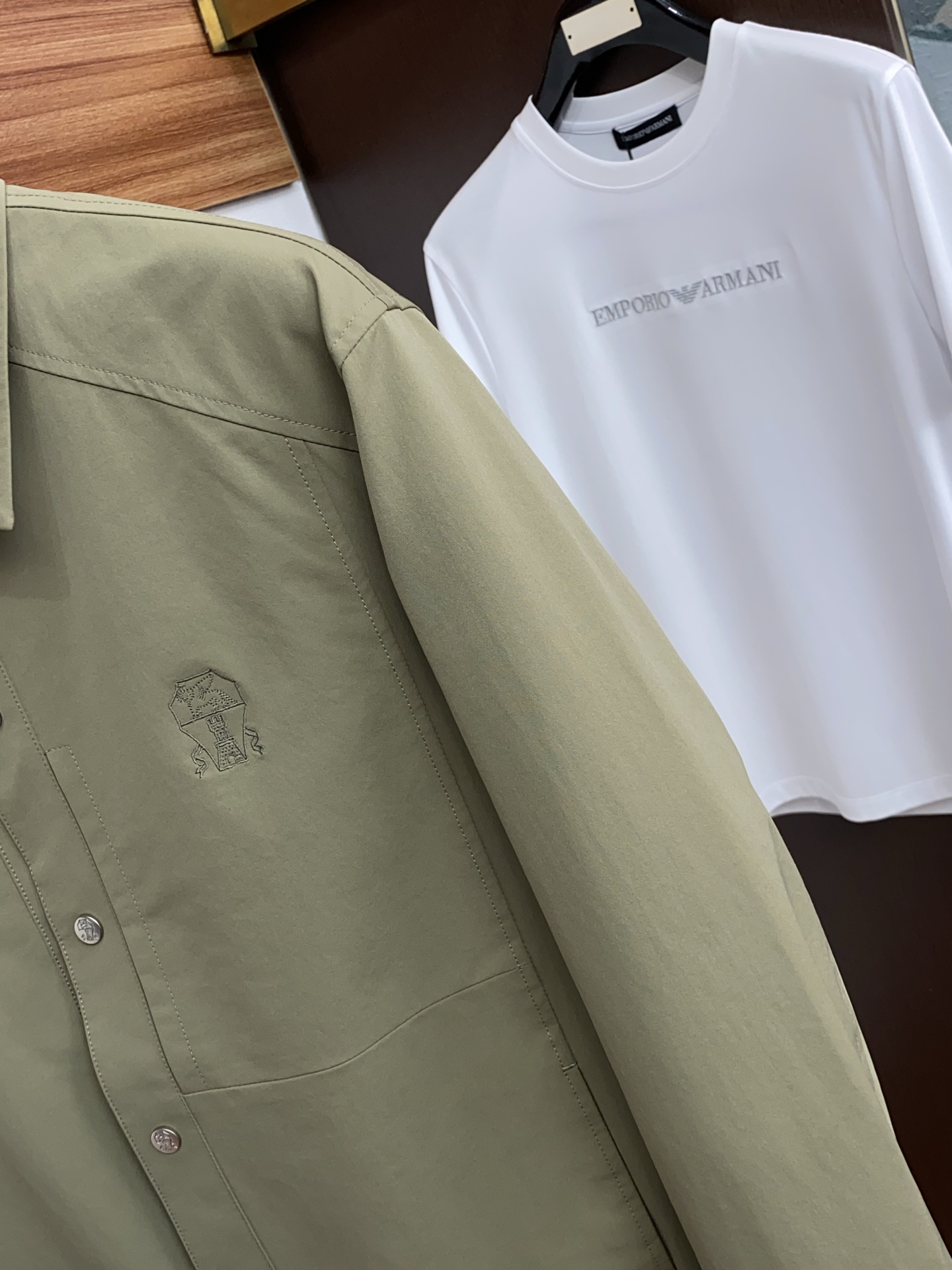 BC 2026新款男士休闲定制商务翻领夹克外套。穿上简约干练的休闲外套，又是活力满满的状态，面料全部需要