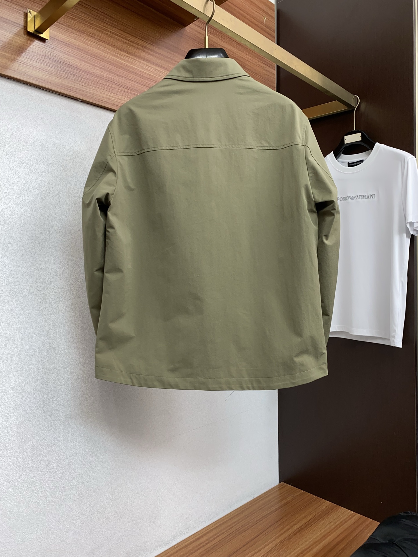 BC 2026新款男士休闲定制商务翻领夹克外套。穿上简约干练的休闲外套，又是活力满满的状态，面料全部需要