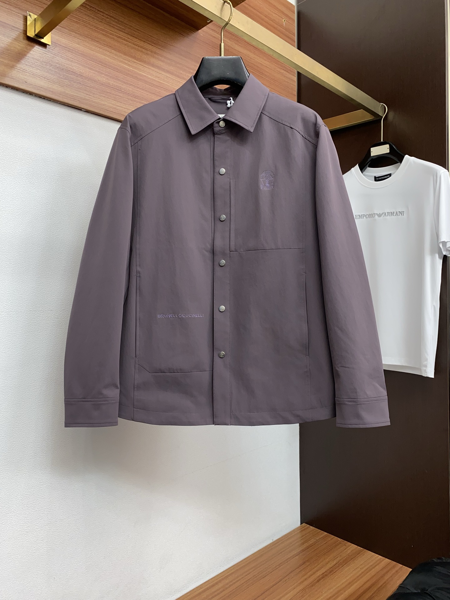 BC 2026新款男士休闲定制商务翻领夹克外套。穿上简约干练的休闲外套，又是活力满满的状态，面料全部需要