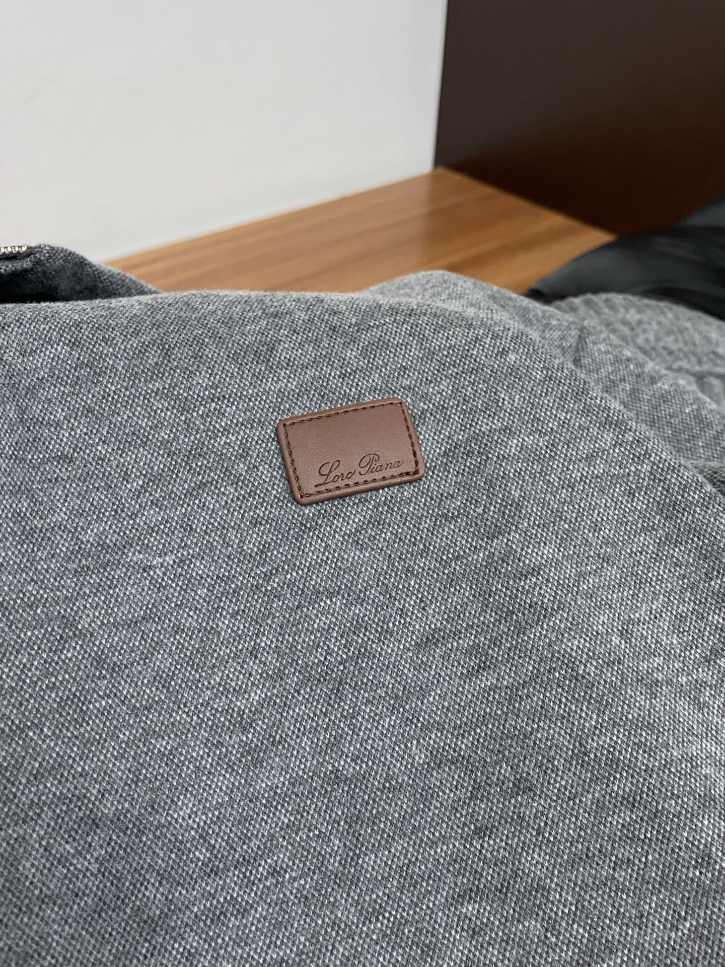 /套 Loro piana 诺悠翩雅 不拆 2026新款男士休闲定制夹克外套套装 穿上简约干练的休闲外套