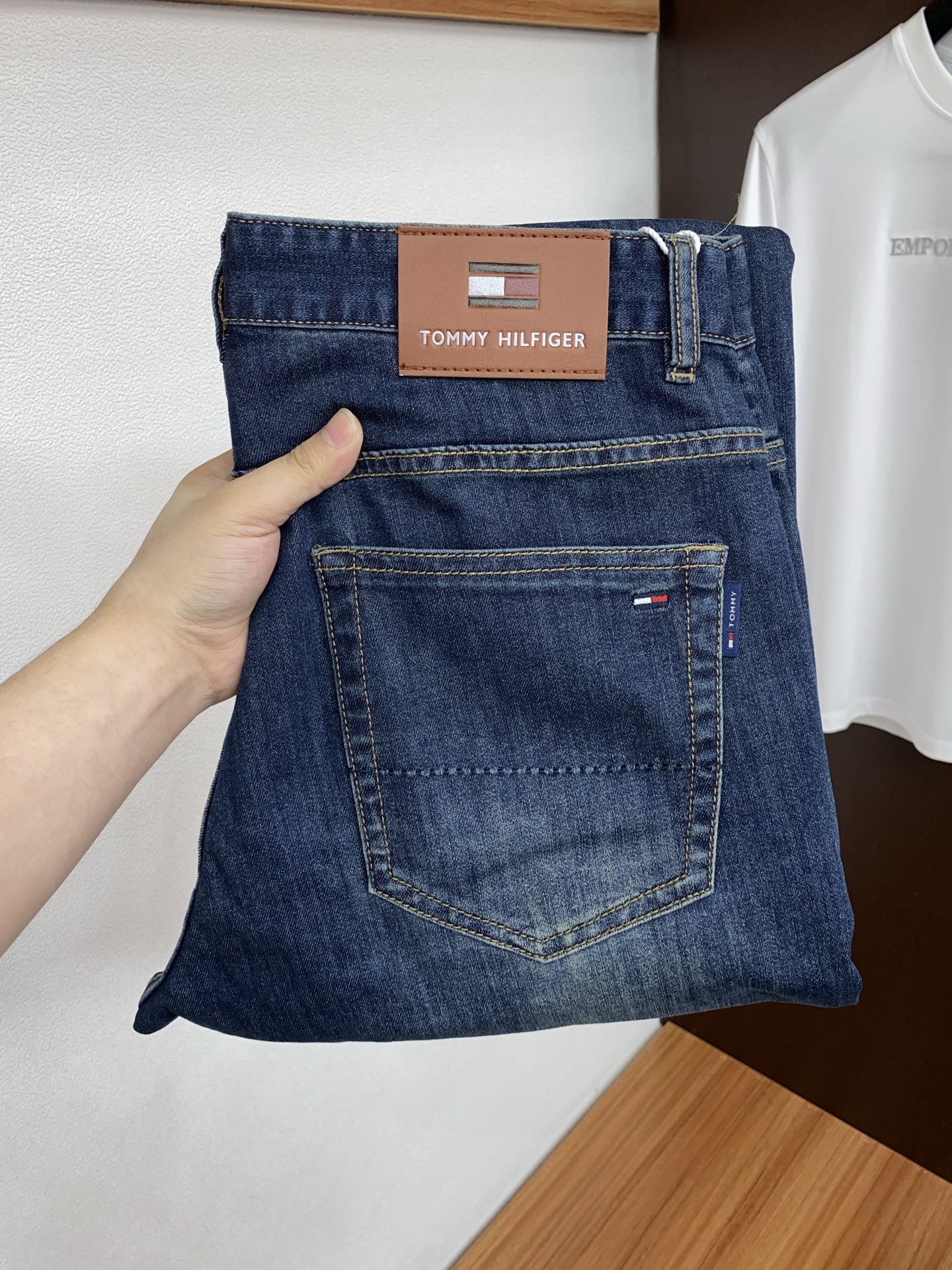 TM 2026ss春夏新款修身小直筒牛仔裤 完美洗水工艺 定制顶级五金logo 独家定制微弹面料 码数2