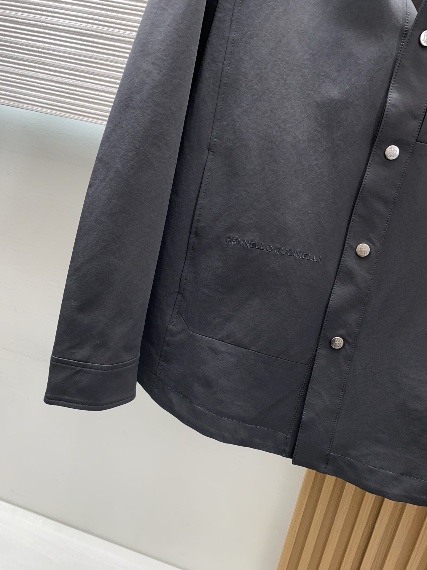 BC 2026新款男士休闲定制商务翻领夹克外套。穿上简约干练的休闲外套，又是活力满满的状态，面料全部需要