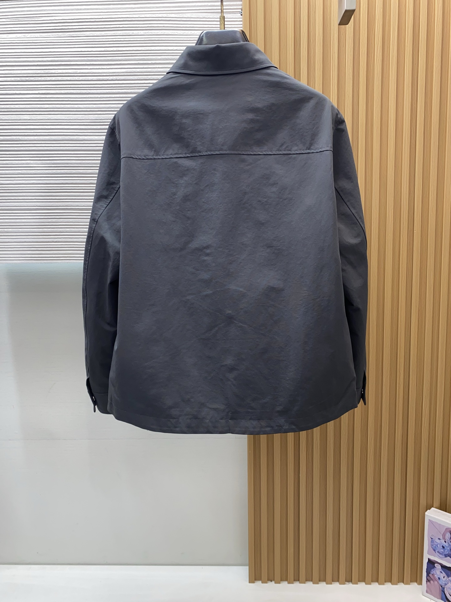 BC 2026新款男士休闲定制商务翻领夹克外套。穿上简约干练的休闲外套，又是活力满满的状态，面料全部需要