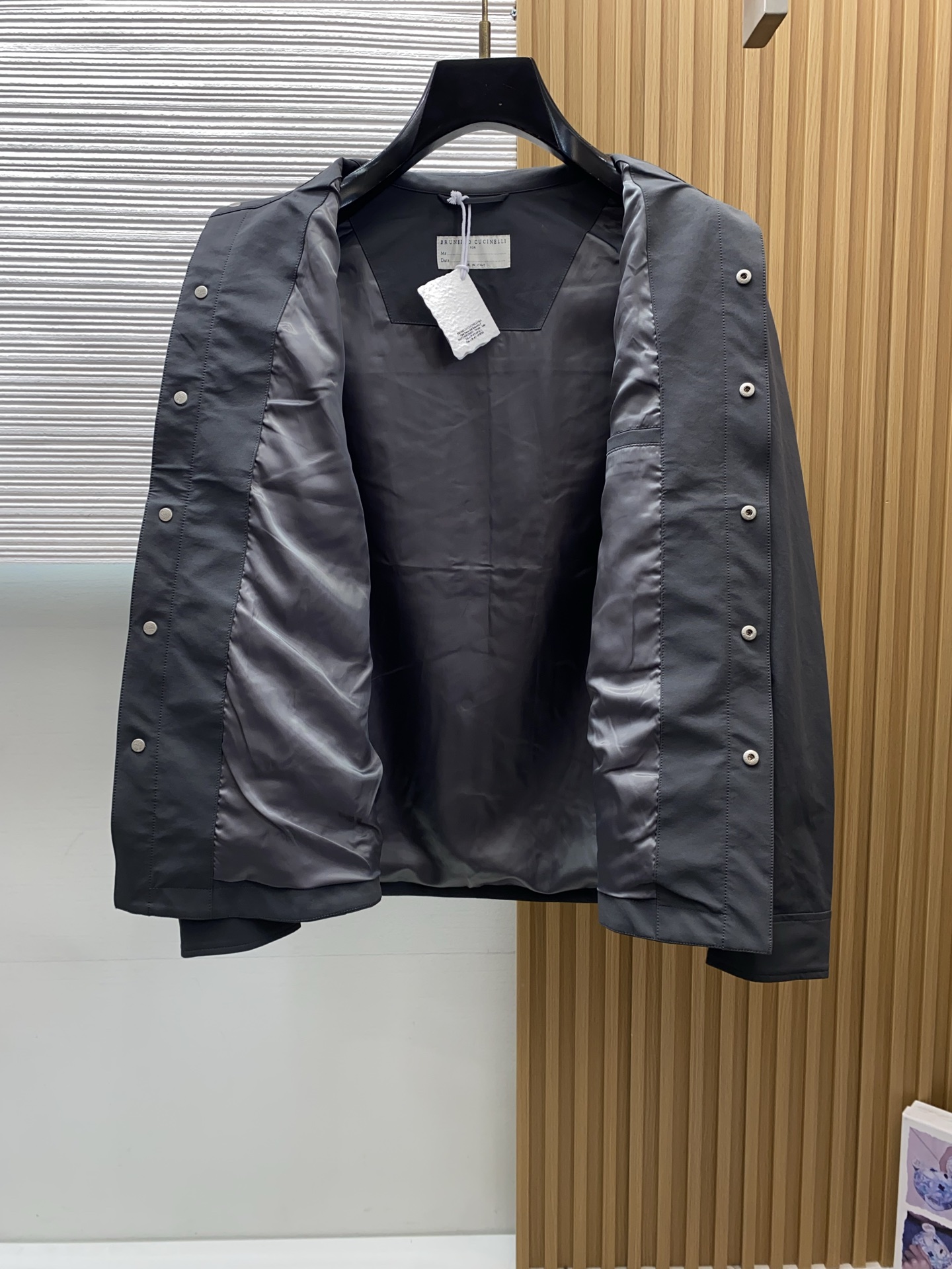 BC 2026新款男士休闲定制商务翻领夹克外套。穿上简约干练的休闲外套，又是活力满满的状态，面料全部需要