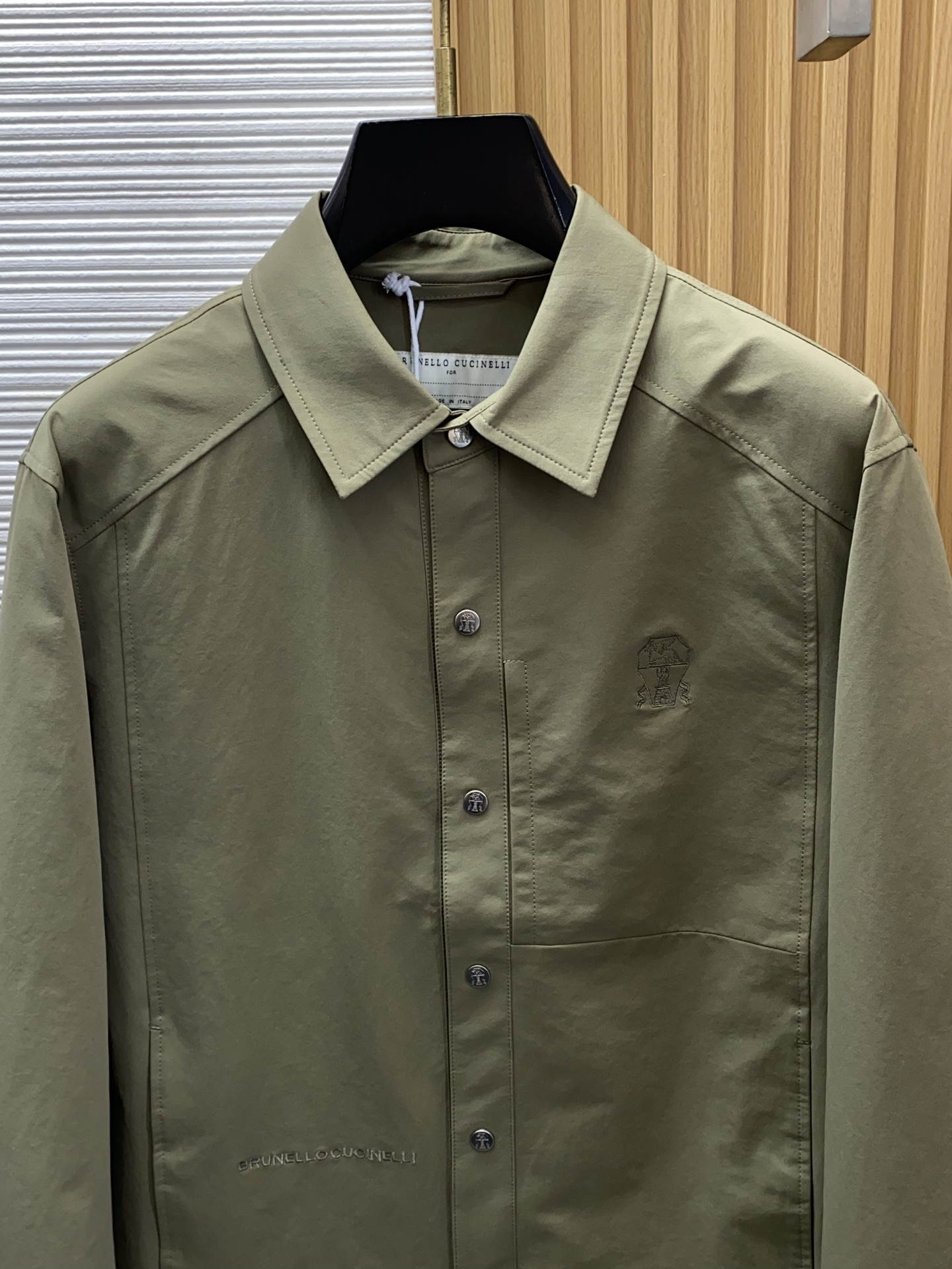 BC 2026新款男士休闲定制商务翻领夹克外套。穿上简约干练的休闲外套，又是活力满满的状态，面料全部需要