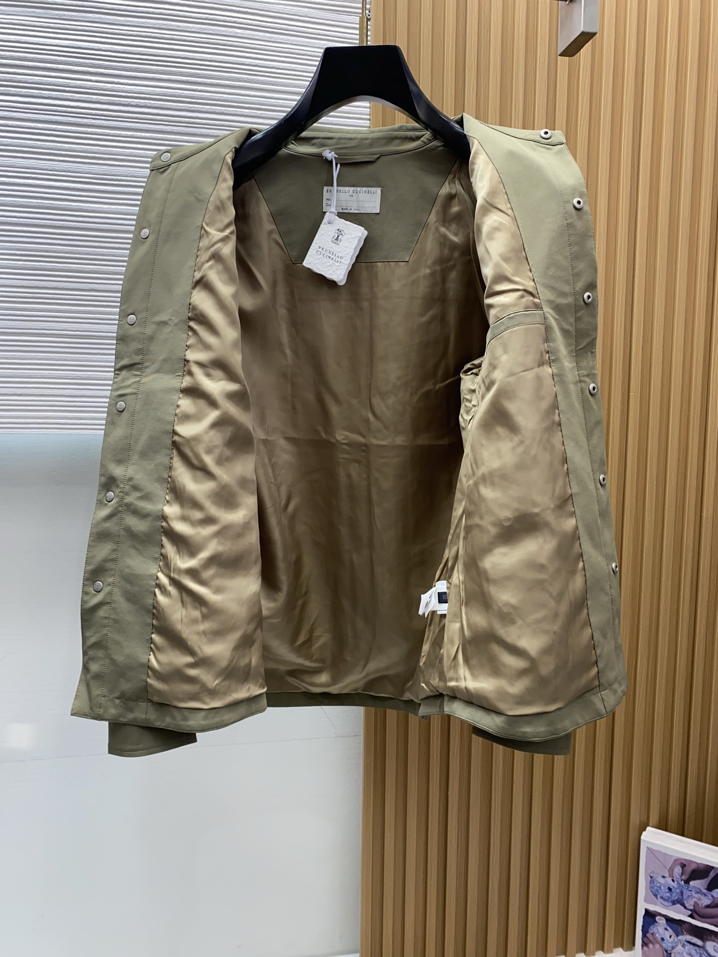 BC 2026新款男士休闲定制商务翻领夹克外套。穿上简约干练的休闲外套，又是活力满满的状态，面料全部需要