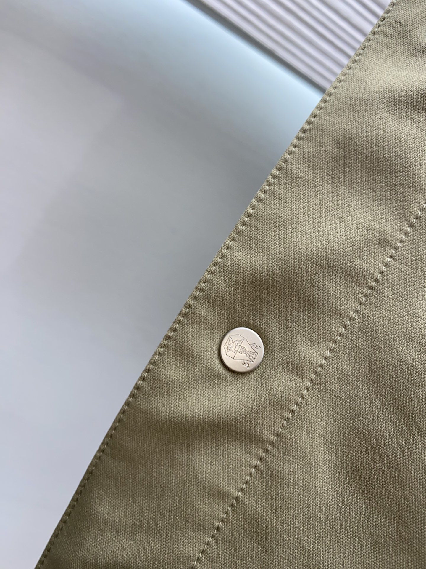 BC 2026新款男士休闲定制商务翻领夹克外套。穿上简约干练的休闲外套，又是活力满满的状态，面料全部需要