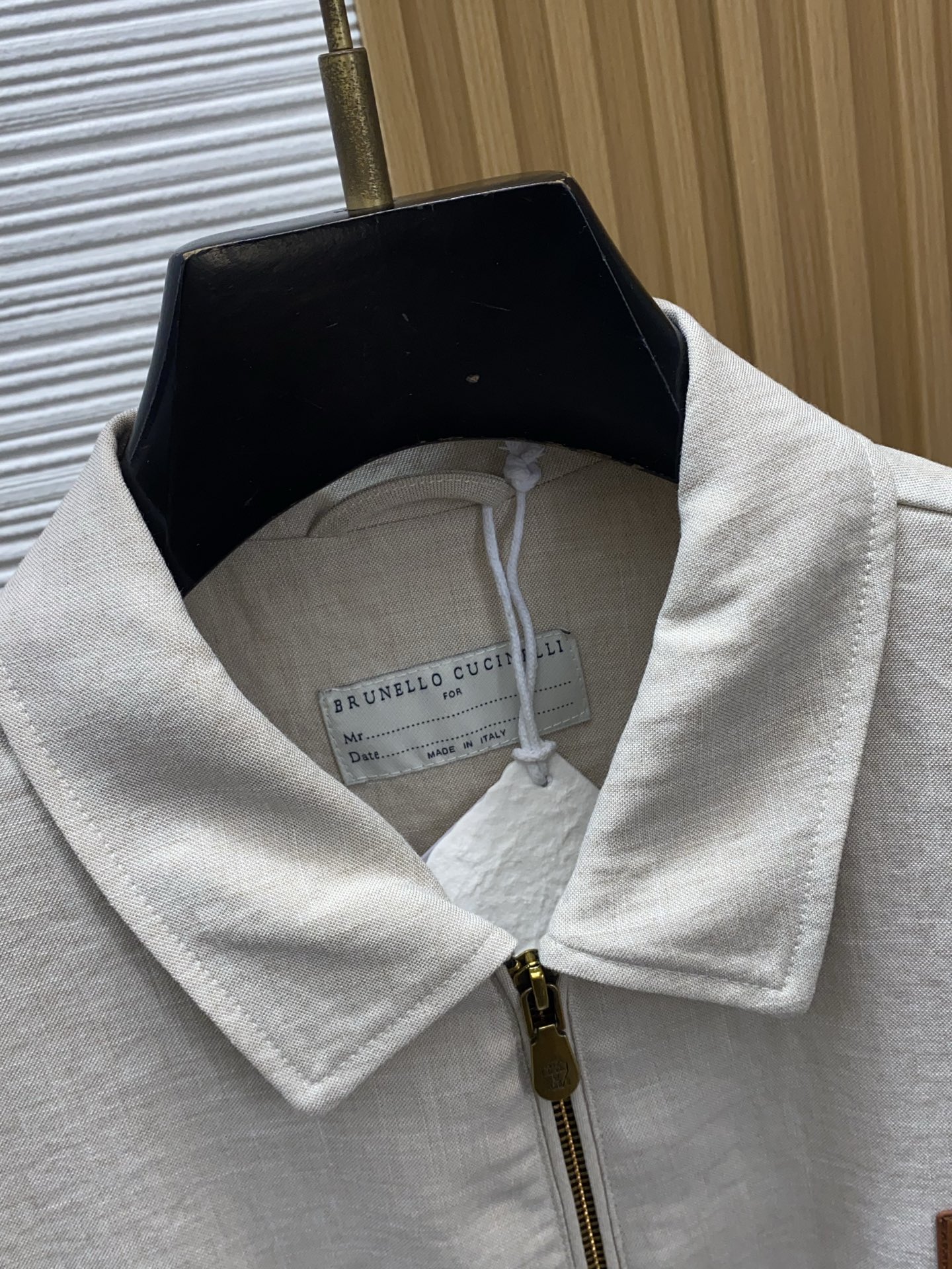 BC 2026新款男士定制翻领商务休闲夹克外套。穿上简约干练的休闲外套，又是活力满满的状态，面料全部需要