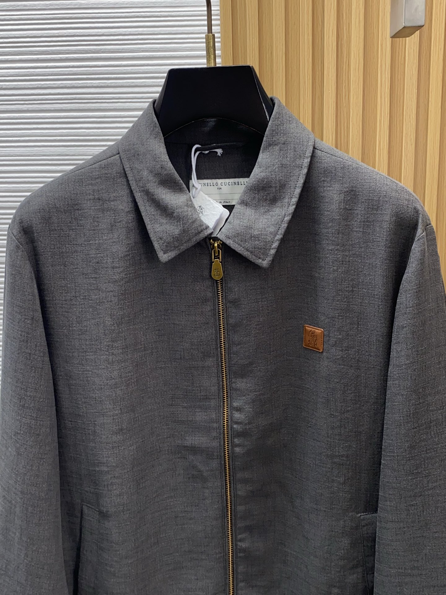 BC 2026新款男士定制翻领商务休闲夹克外套。穿上简约干练的休闲外套，又是活力满满的状态，面料全部需要