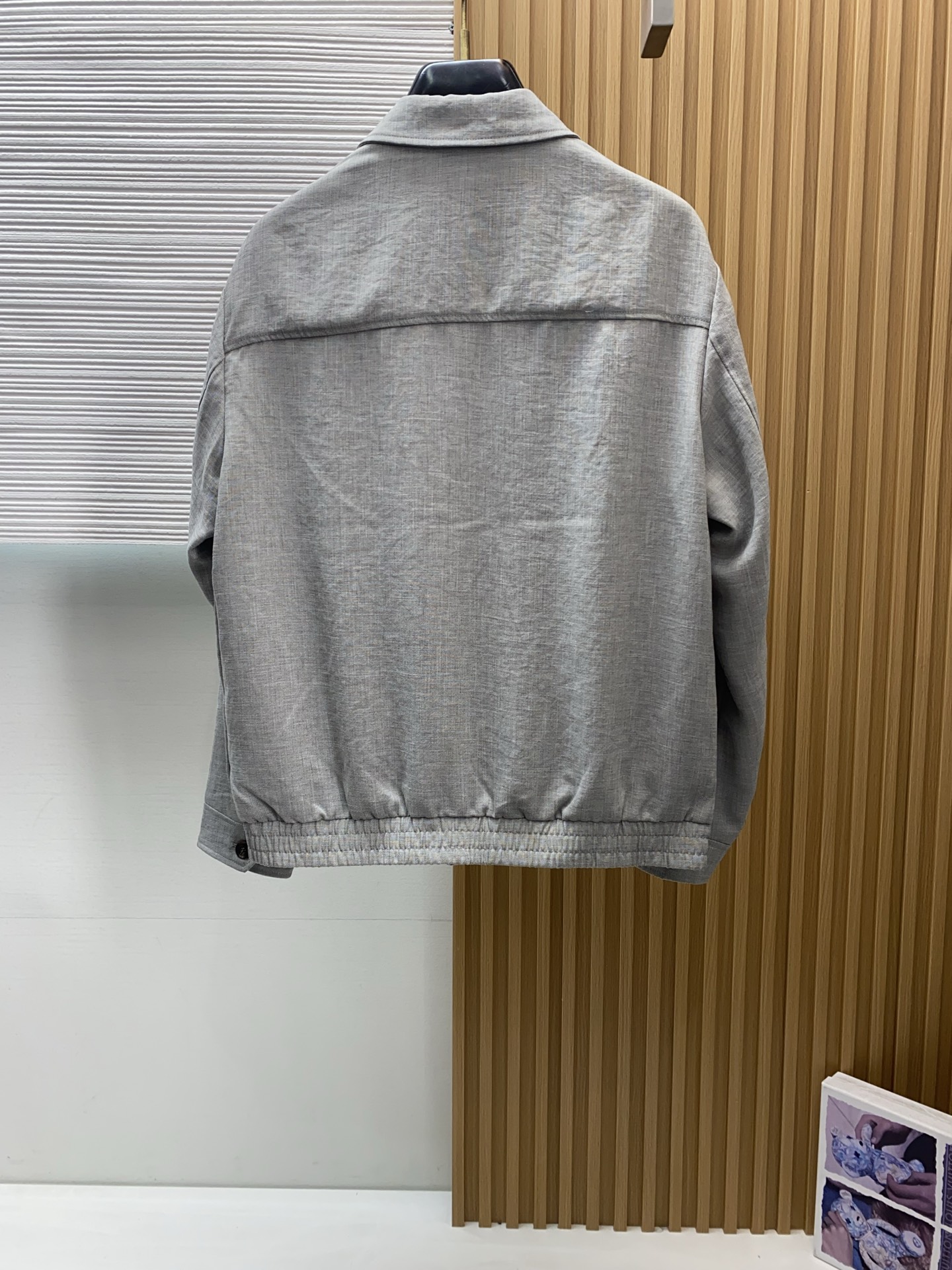 BC 2026新款男士定制翻领商务休闲夹克外套。穿上简约干练的休闲外套，又是活力满满的状态，面料全部需要