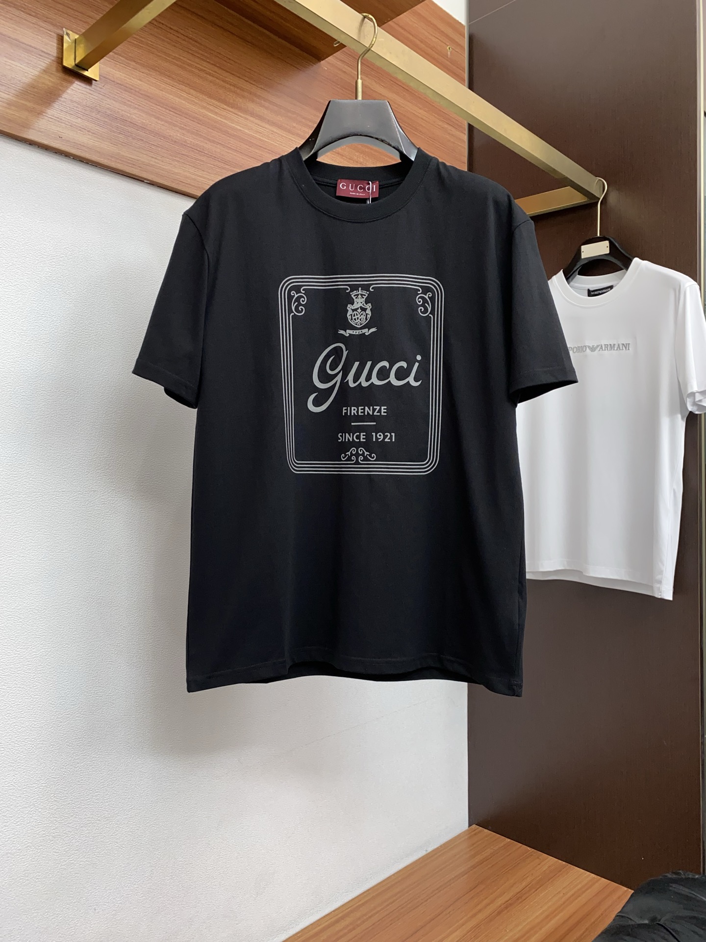 古奇 26SS春夏新款 纯棉质圆领短袖 男士基础款专柜短袖T恤衫！贸易公司渠道稀出，同步官网发售！基础T