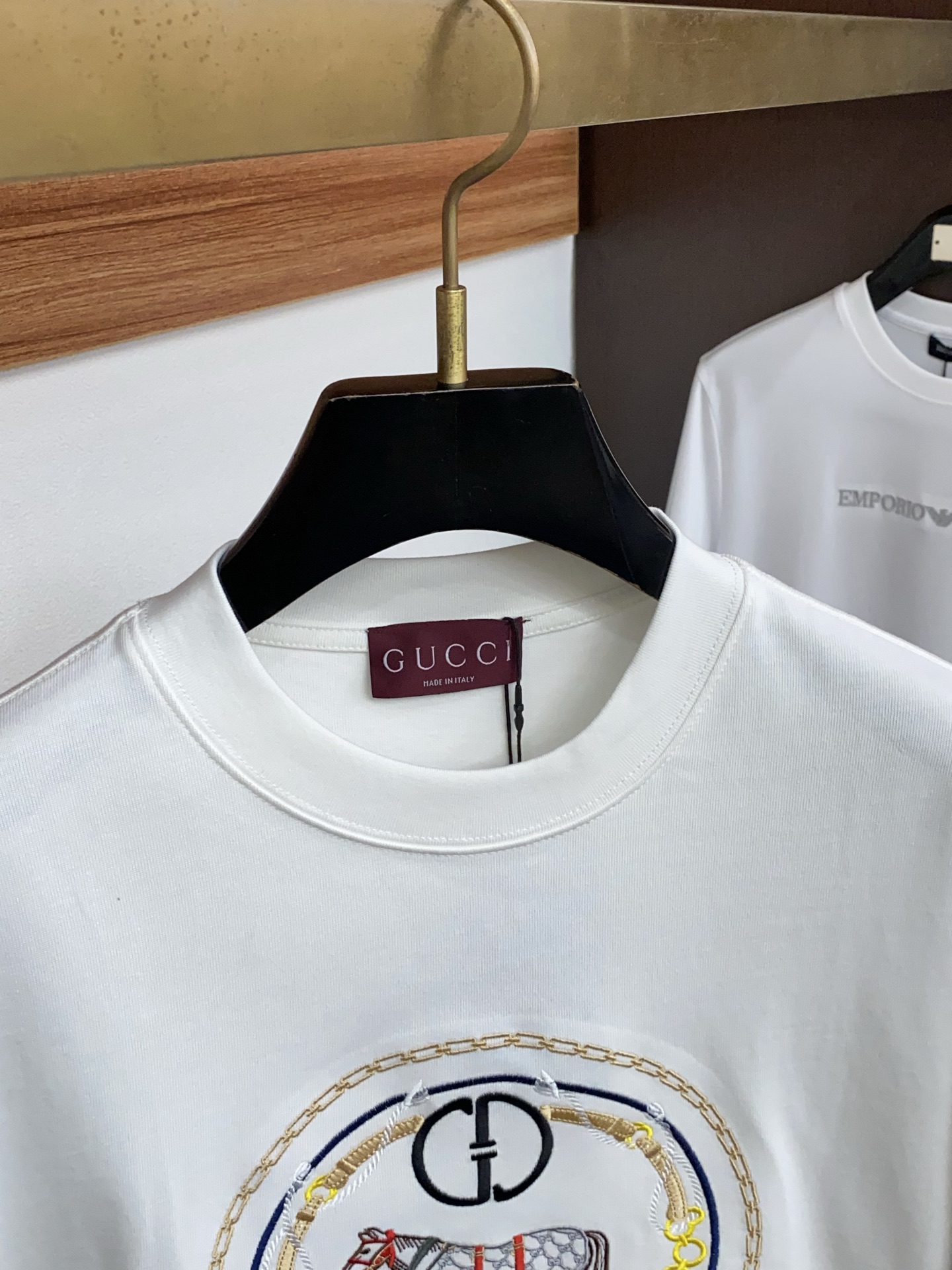 2026新款AW新品，时尚休闲打短袖 专柜同步有售，定制长绒棉面料，工艺极度复杂，视觉相当雅致时髦，高贵