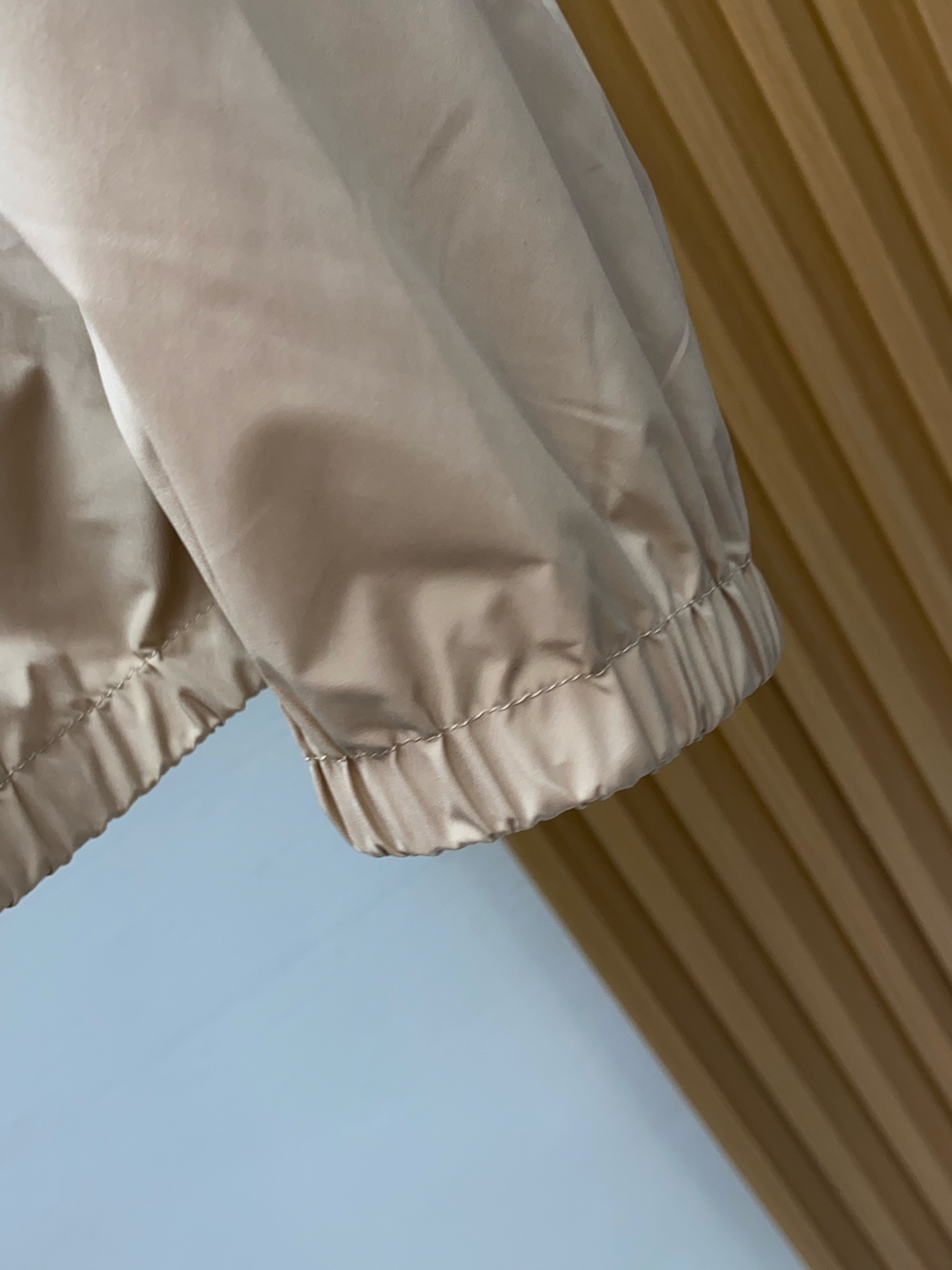 BC 2026新款男士休闲定制夹克外套。穿上简约干练的休闲外套，瞬间重回时髦霸气，又是活力满满的状态。史