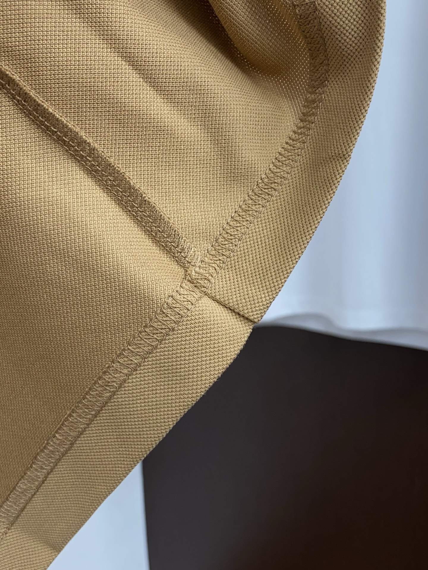 Loro Piana 诺悠翩雅 2026s经典时尚翻领 Polo衫短袖 ，贸易公司渠道订单，简约大气，时