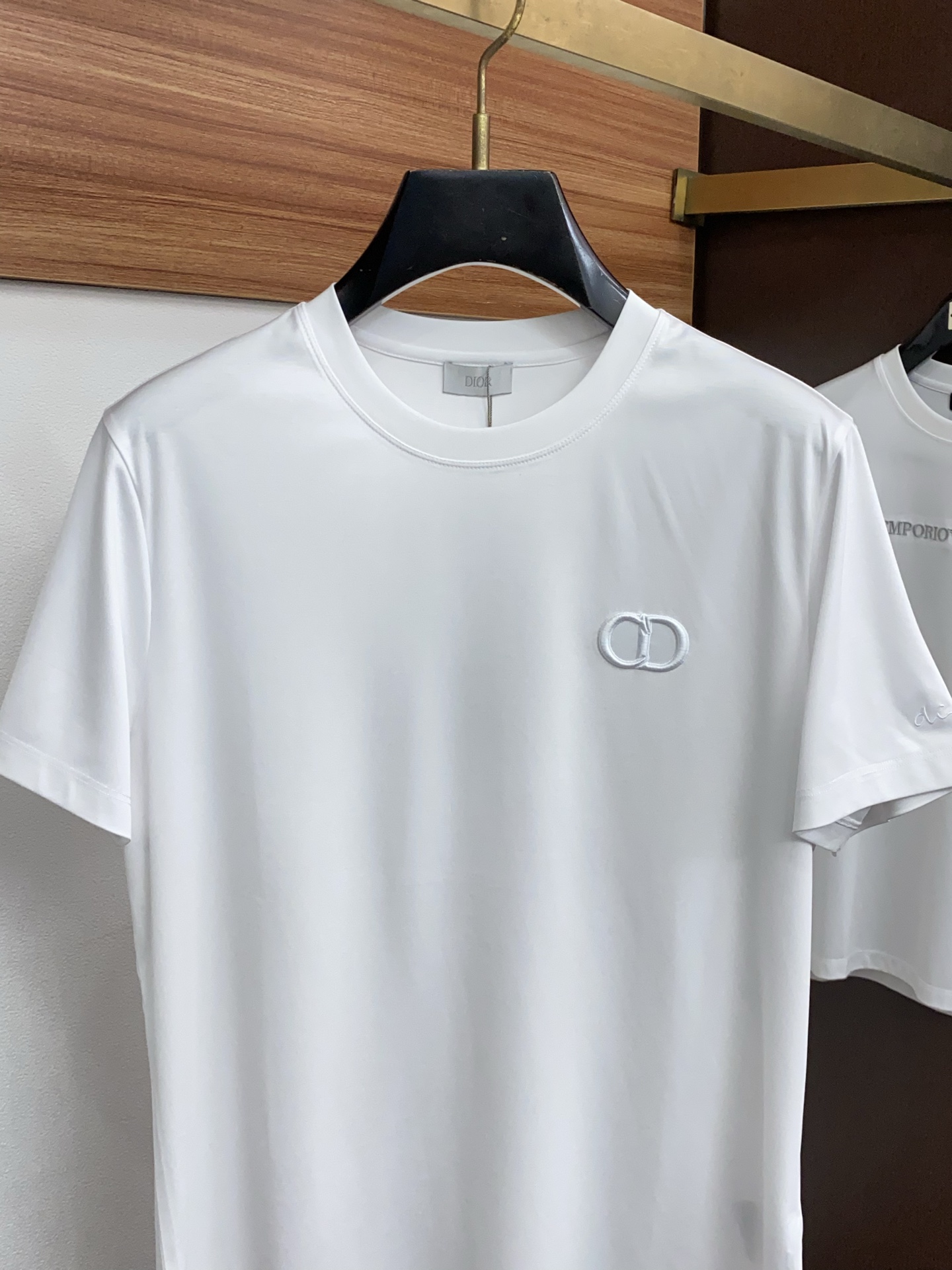 高级定制 2026新款短袖 百搭款式 任何人都可以轻松驾驭 面料全订制工艺 高定一等品丝光棉面料 面料手