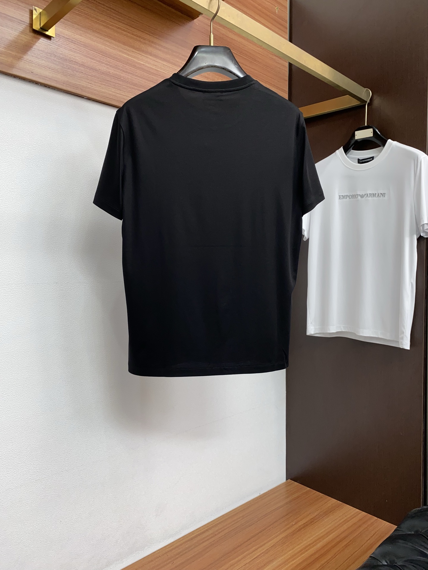 高级定制 2026新款短袖 百搭款式 任何人都可以轻松驾驭 面料全订制工艺 高定一等品丝光棉面料 面料手