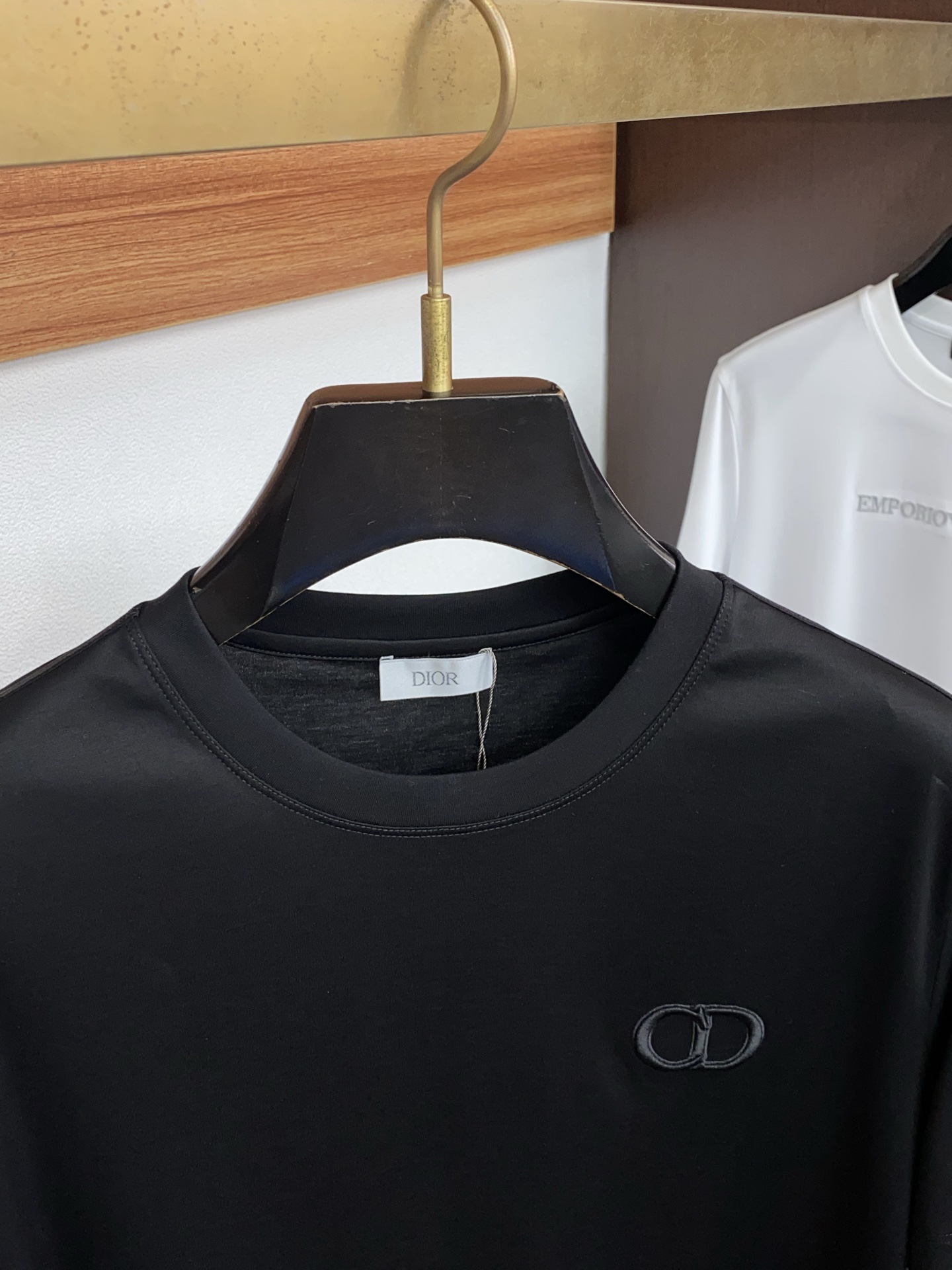 高级定制 2026新款短袖 百搭款式 任何人都可以轻松驾驭 面料全订制工艺 高定一等品丝光棉面料 面料手