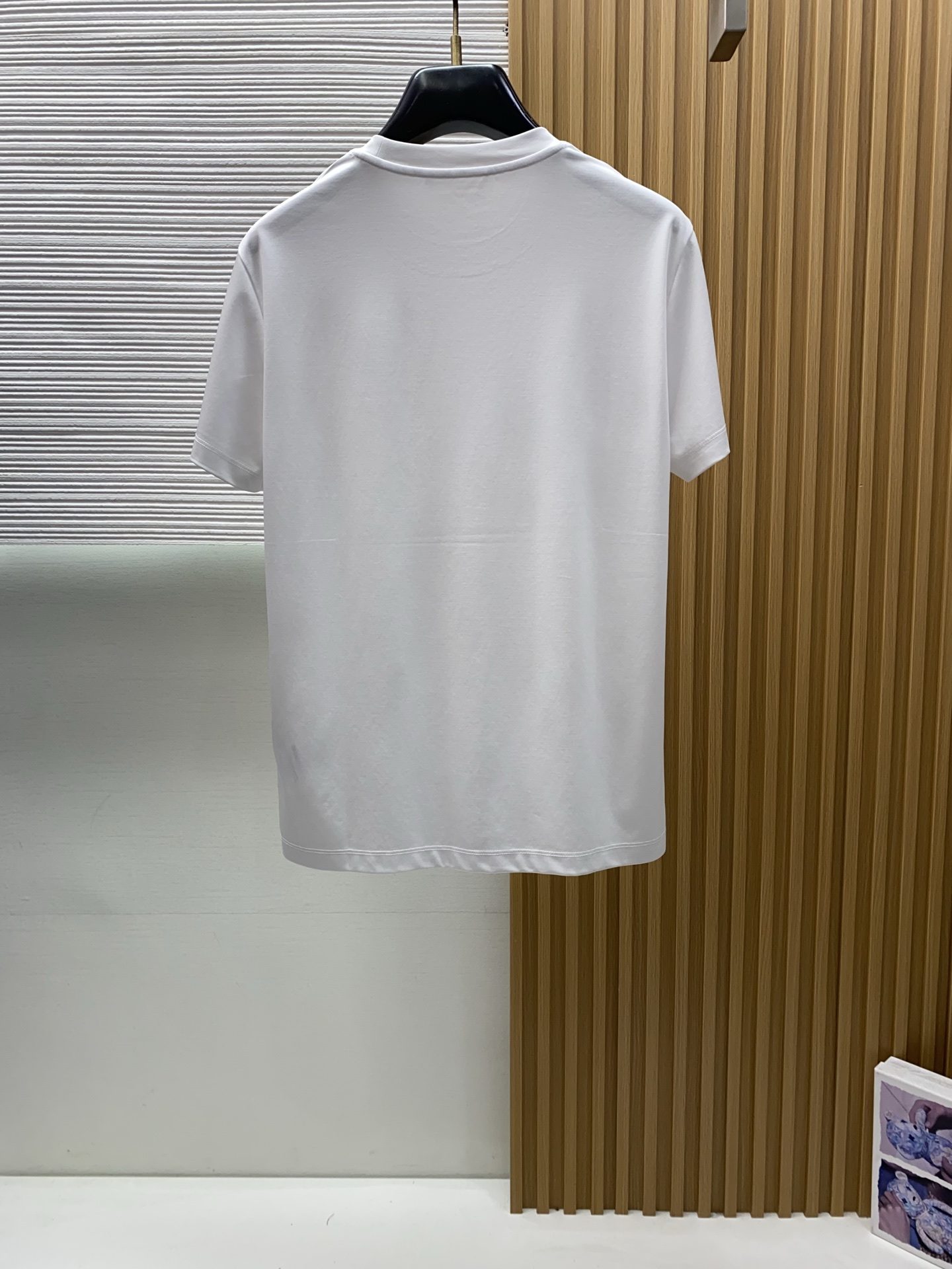 迪奥 高级定制 2026新款短袖 百搭款式 任何人都可以轻松驾驭 面料全订制工艺 高定一等品丝光棉面料 