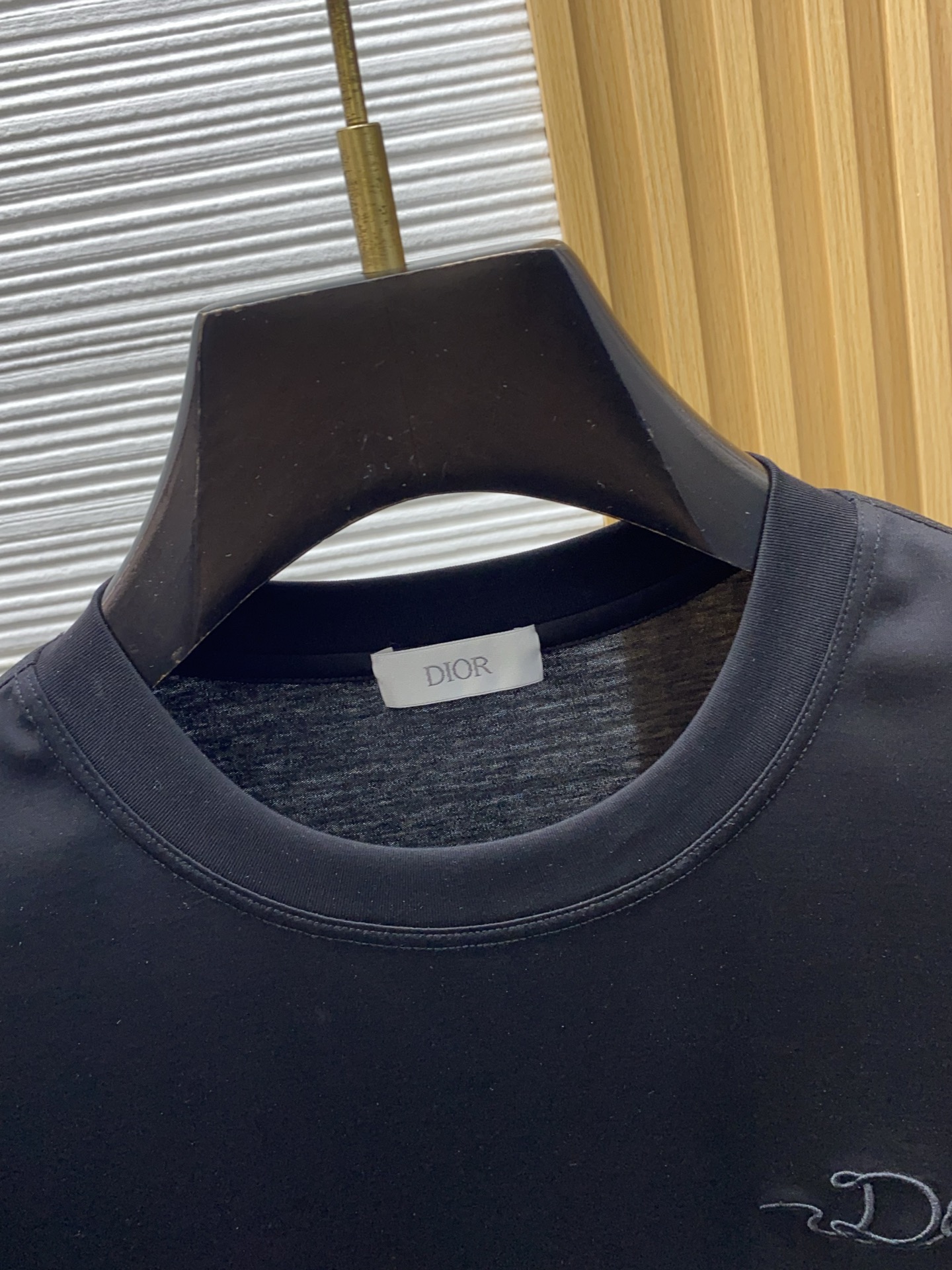 迪奥 高级定制 2026新款短袖 百搭款式 任何人都可以轻松驾驭 面料全订制工艺 高定一等品丝光棉面料 